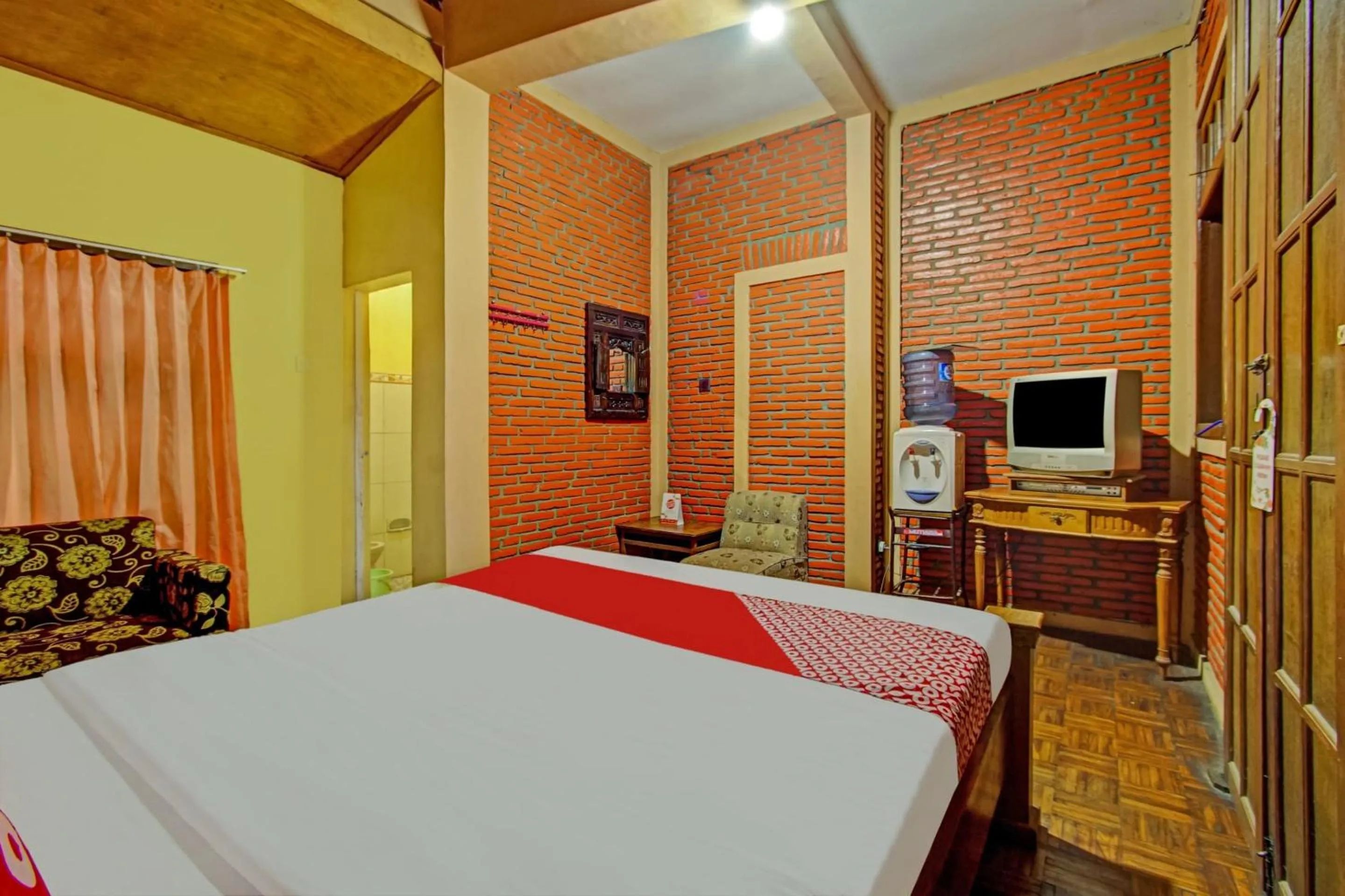 Bedroom, Bed in Hotel O Villa Papada