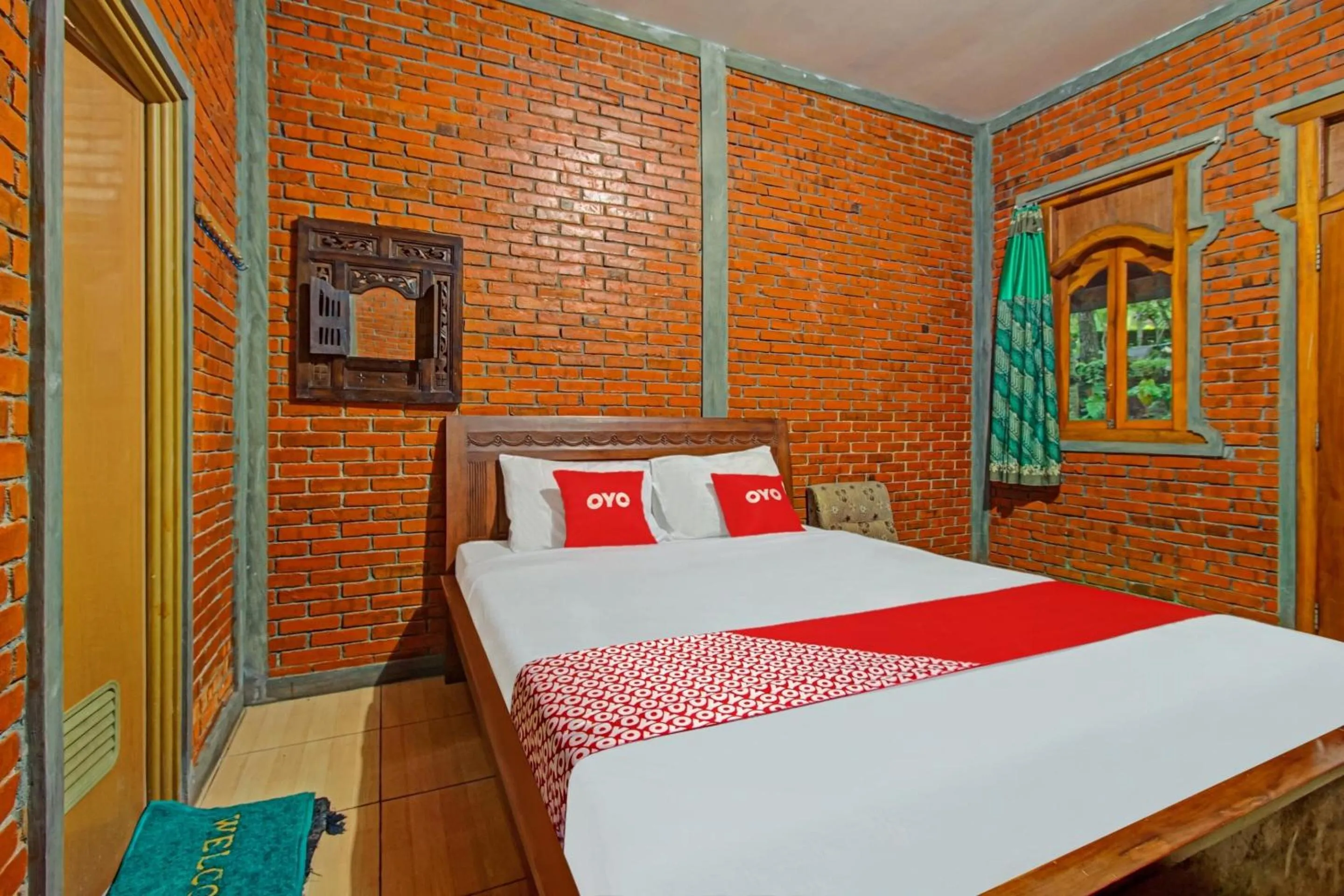 Bedroom, Bed in Hotel O Villa Papada