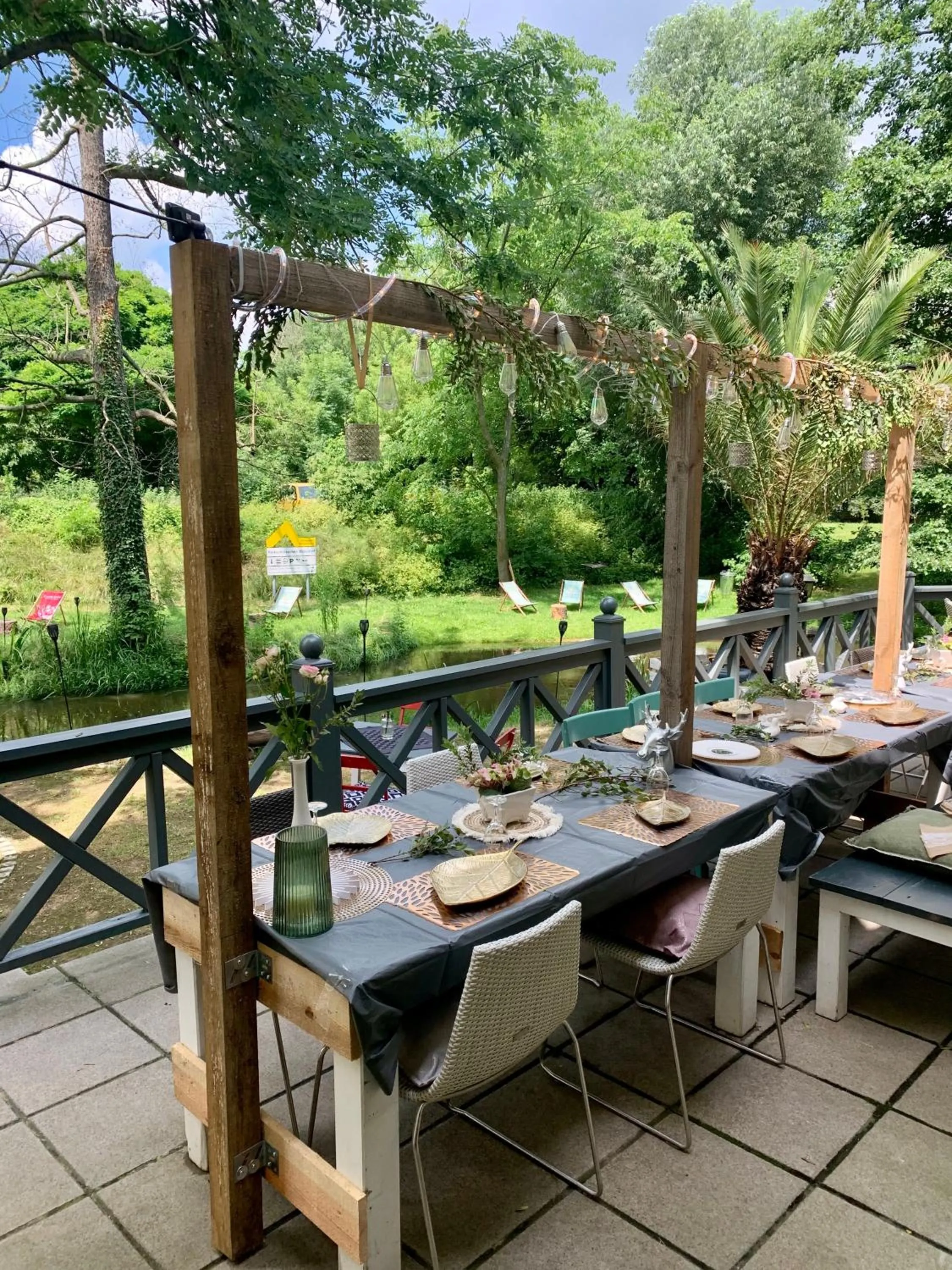 Restaurant/places to eat in Parkschlößchen Hotel