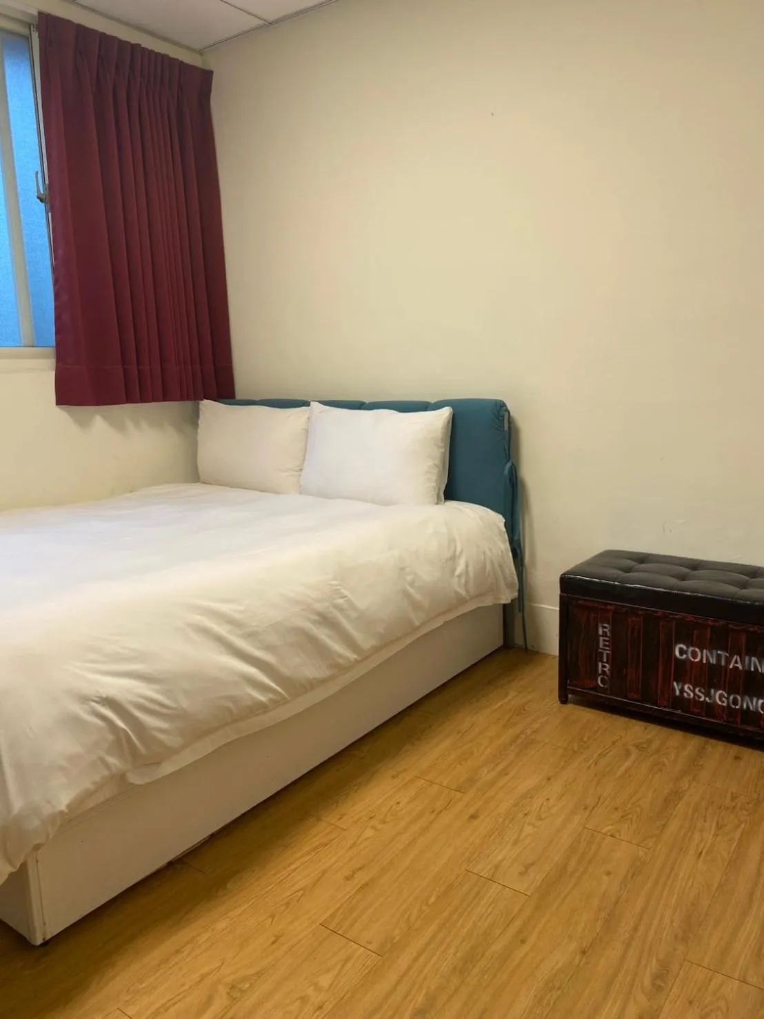 Bed in SharonInn閒雲小居會館