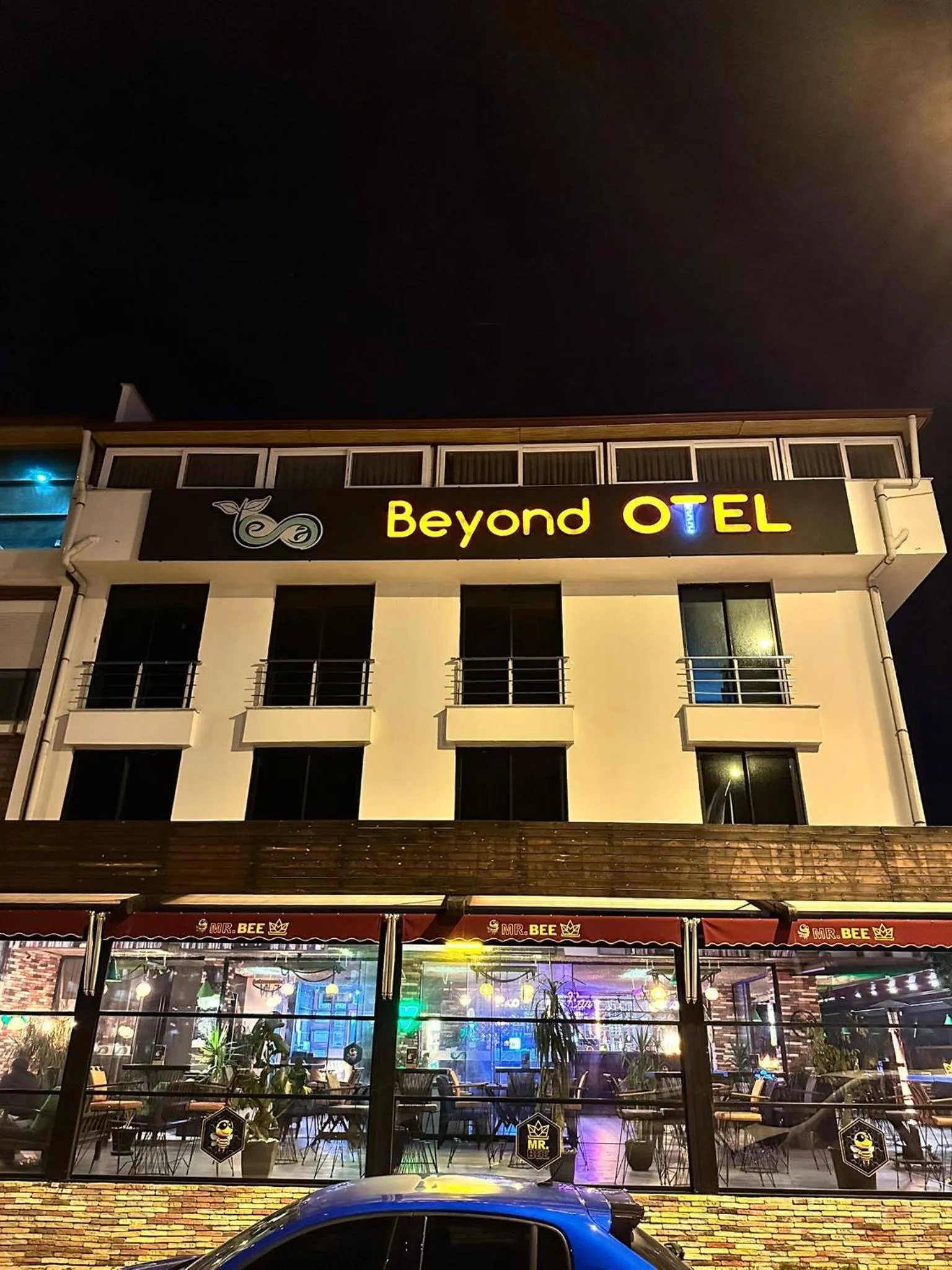 Beyondiest HOTEL
