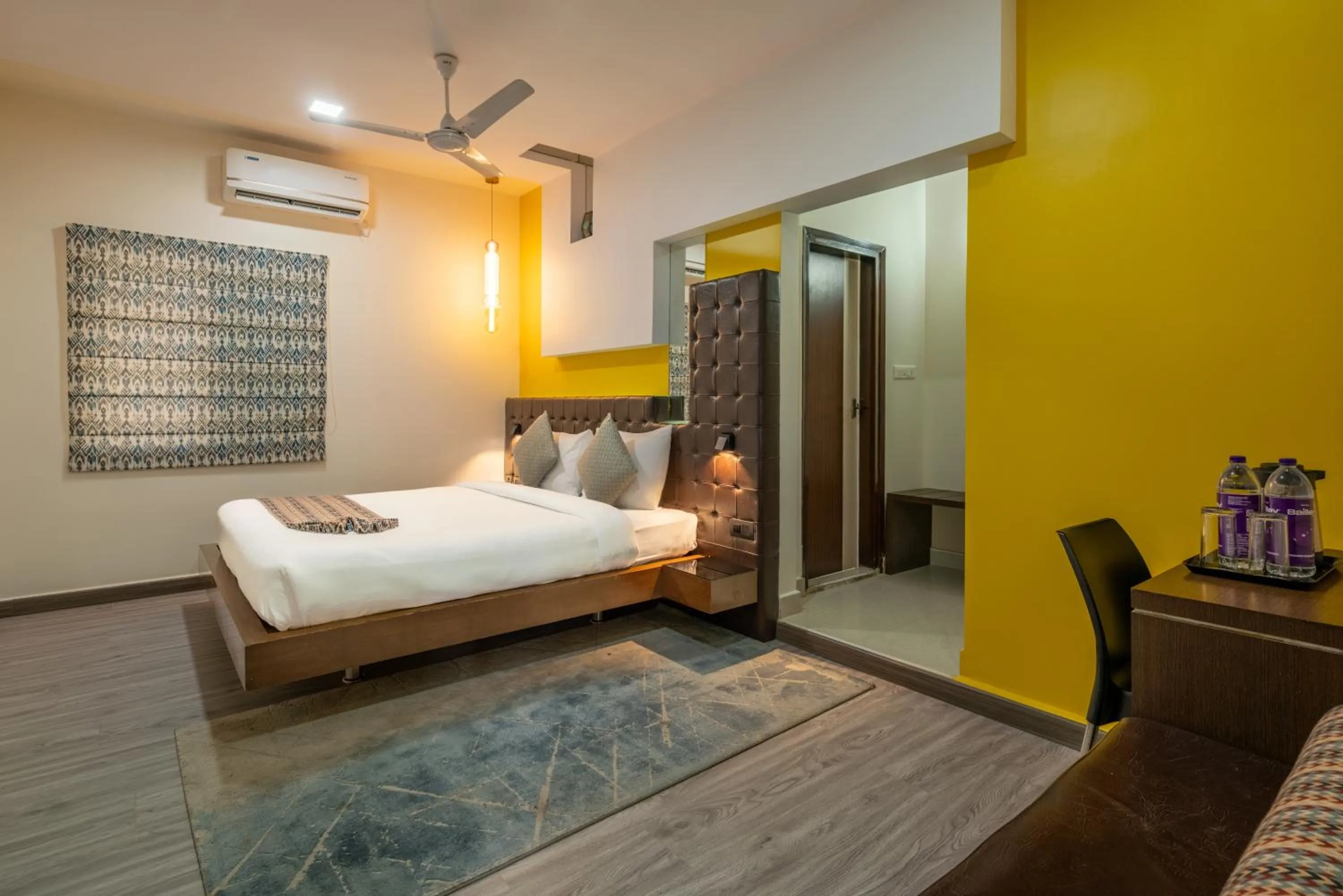 Bed in Hotel Serenity La Vista