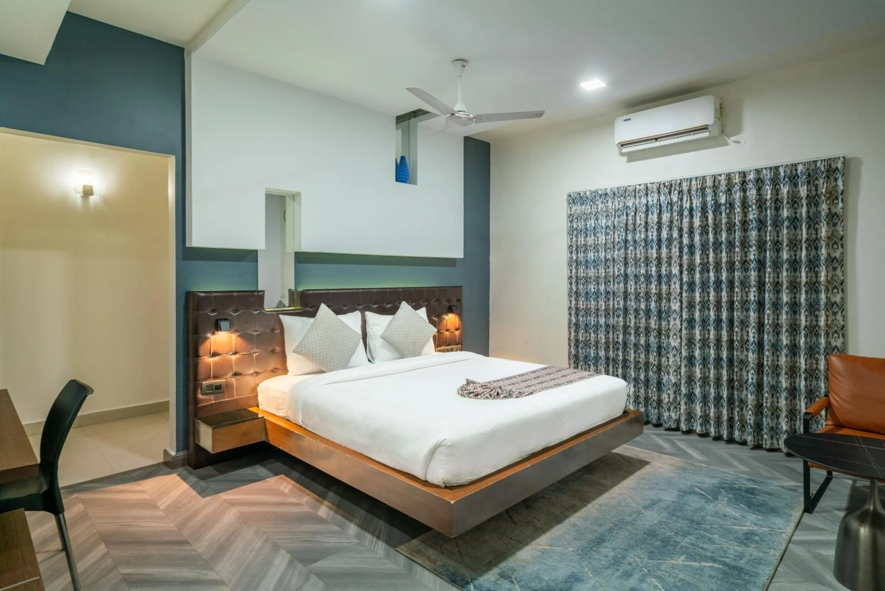 Bed in Hotel Serenity La Vista