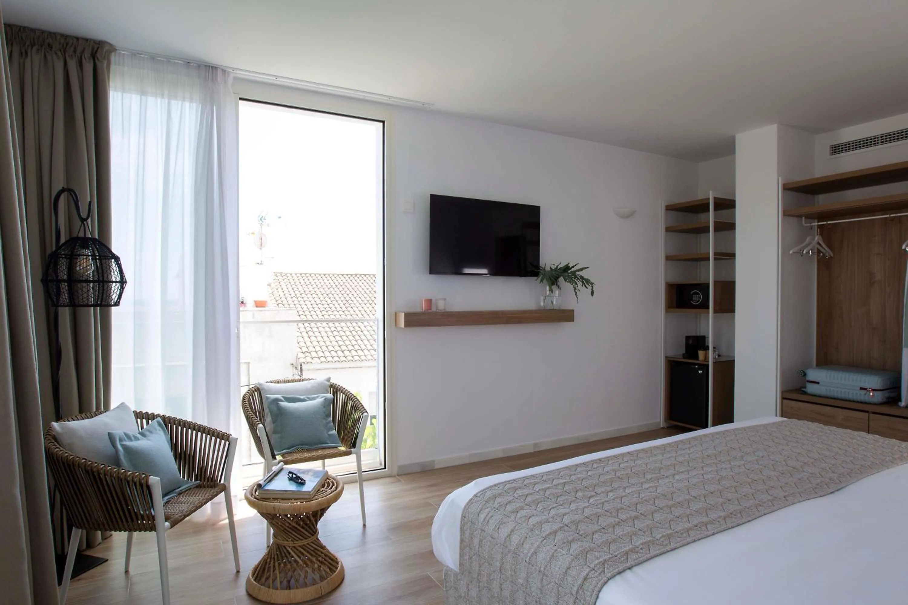 Bed in May Altafulla Beach Boutique Hotel