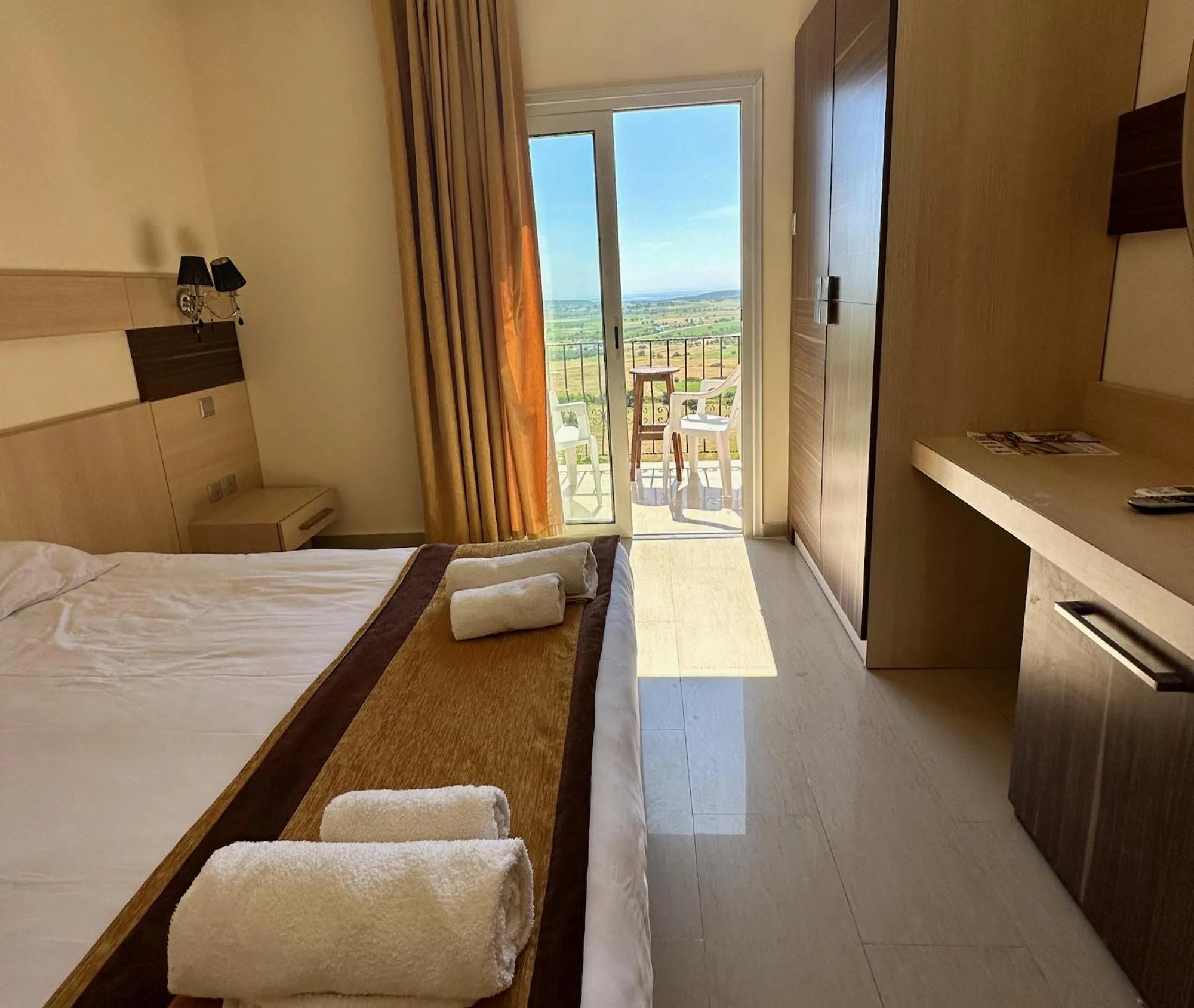 Family Room with Shared Bathroom in Celebi Garden Hotel - Cittaslow Retreat