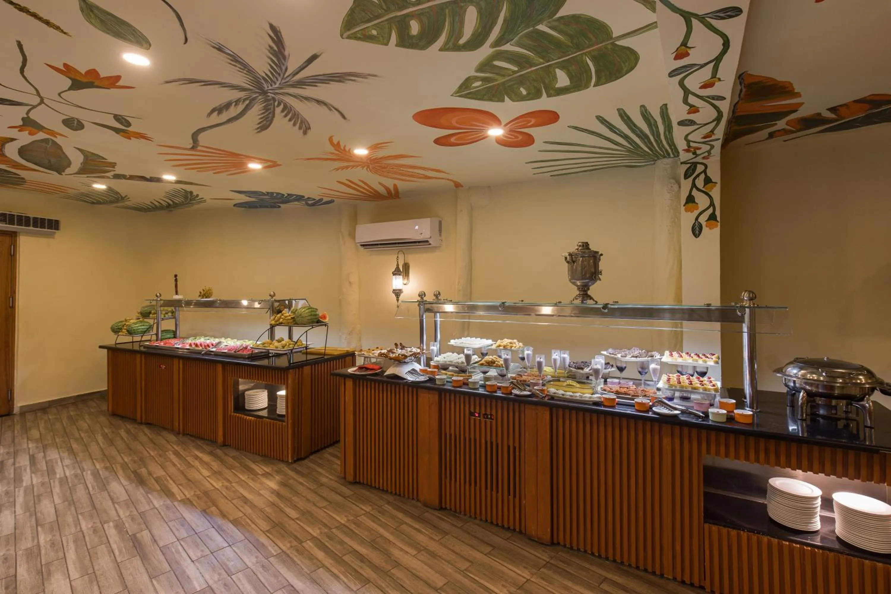 Restaurant/places to eat in Kiwengwa Beach Resort