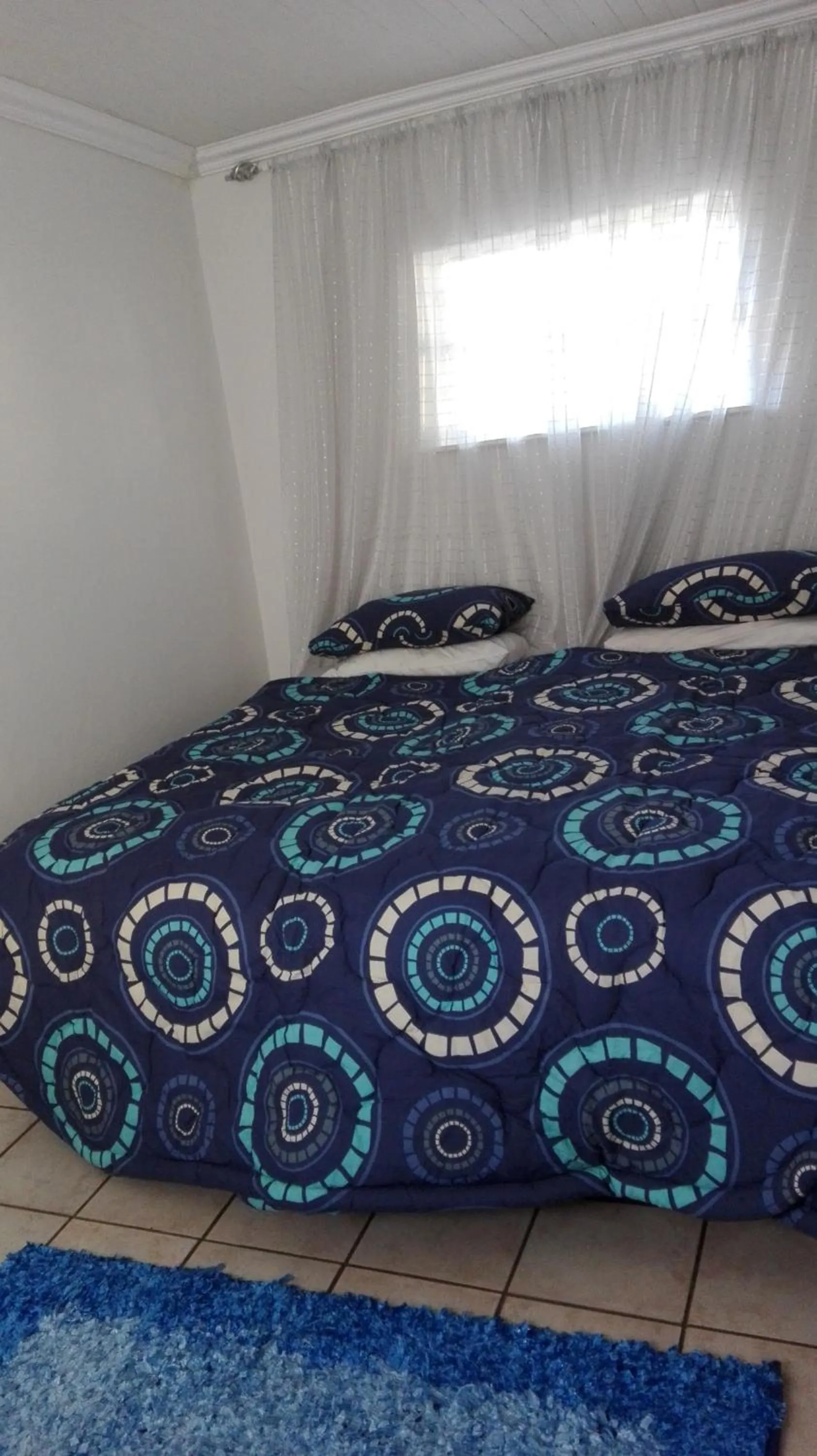 Bed in Heatherdale Guesthouse & Shuttle Services