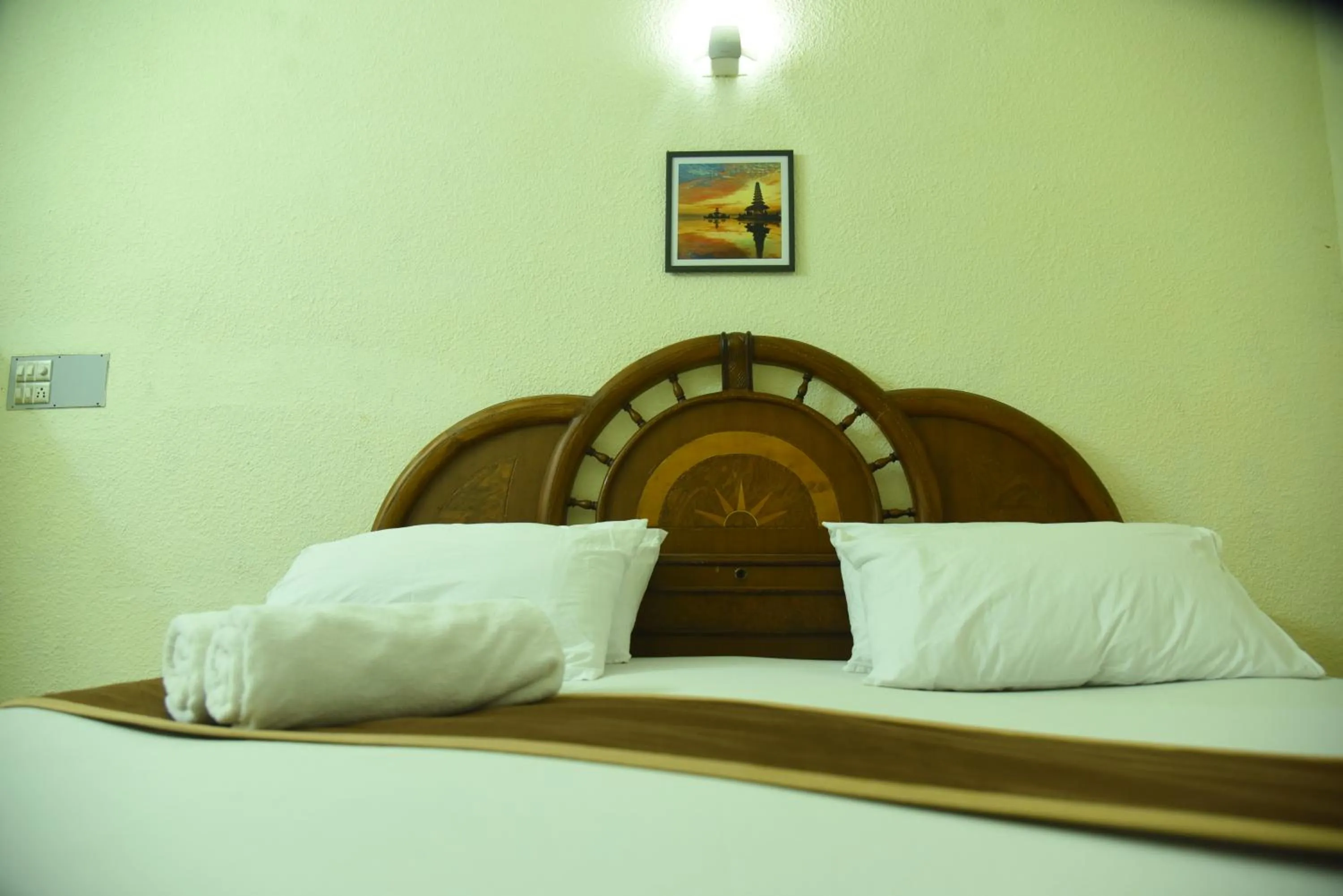 Bed in Hotel Raja Palace