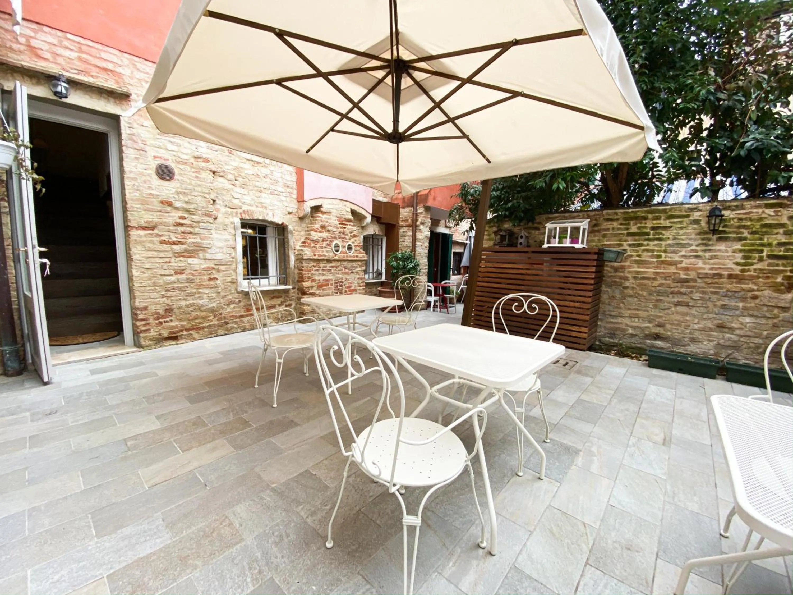 Patio in Rigoletto Charm
