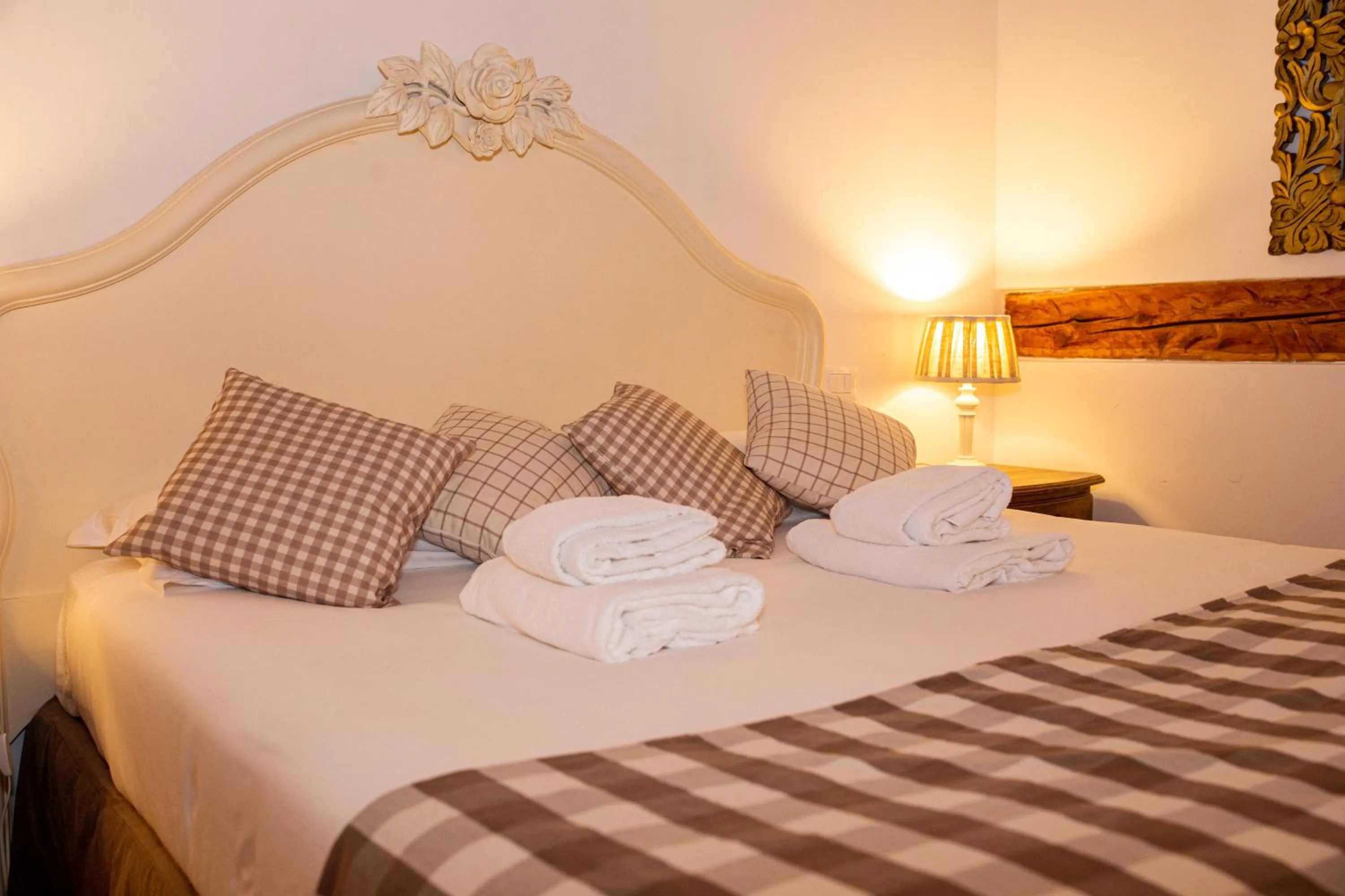 Photo of the whole room, Bed in Rigoletto Charm