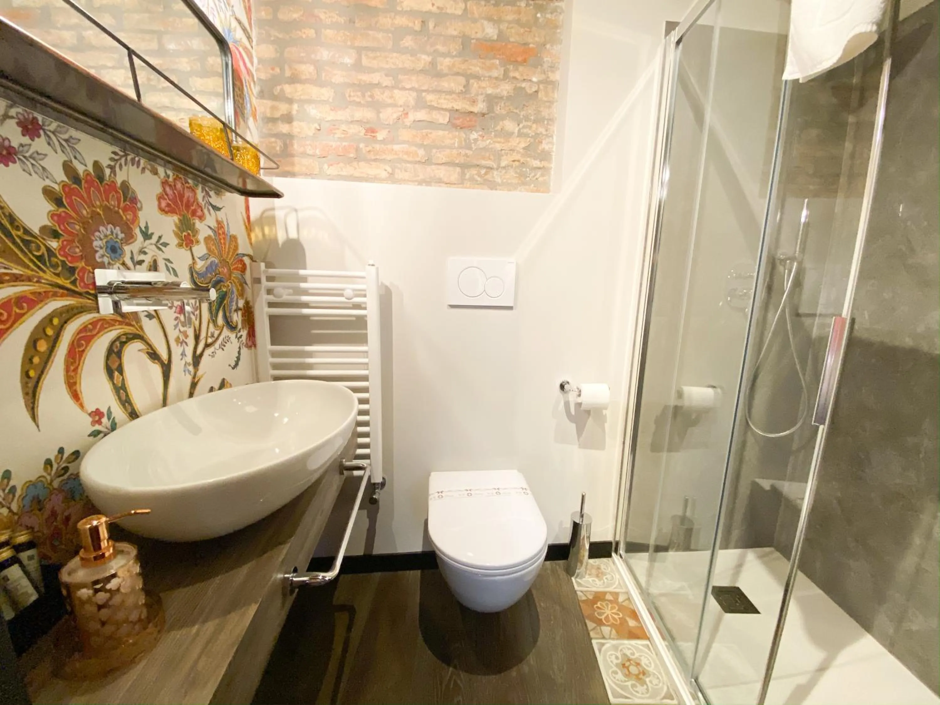 Bathroom in Rigoletto Charm