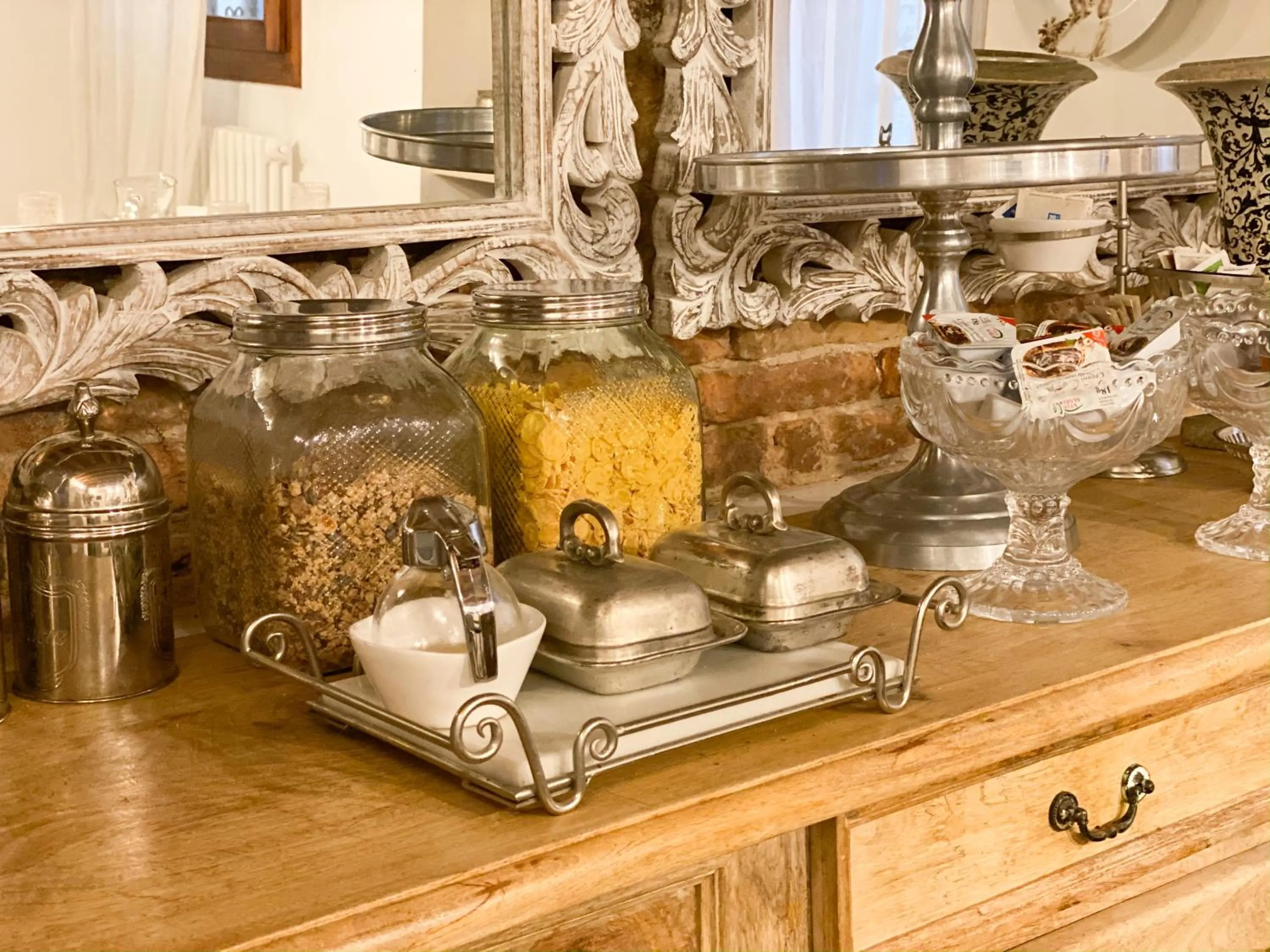 Coffee/tea facilities in Rigoletto Charm