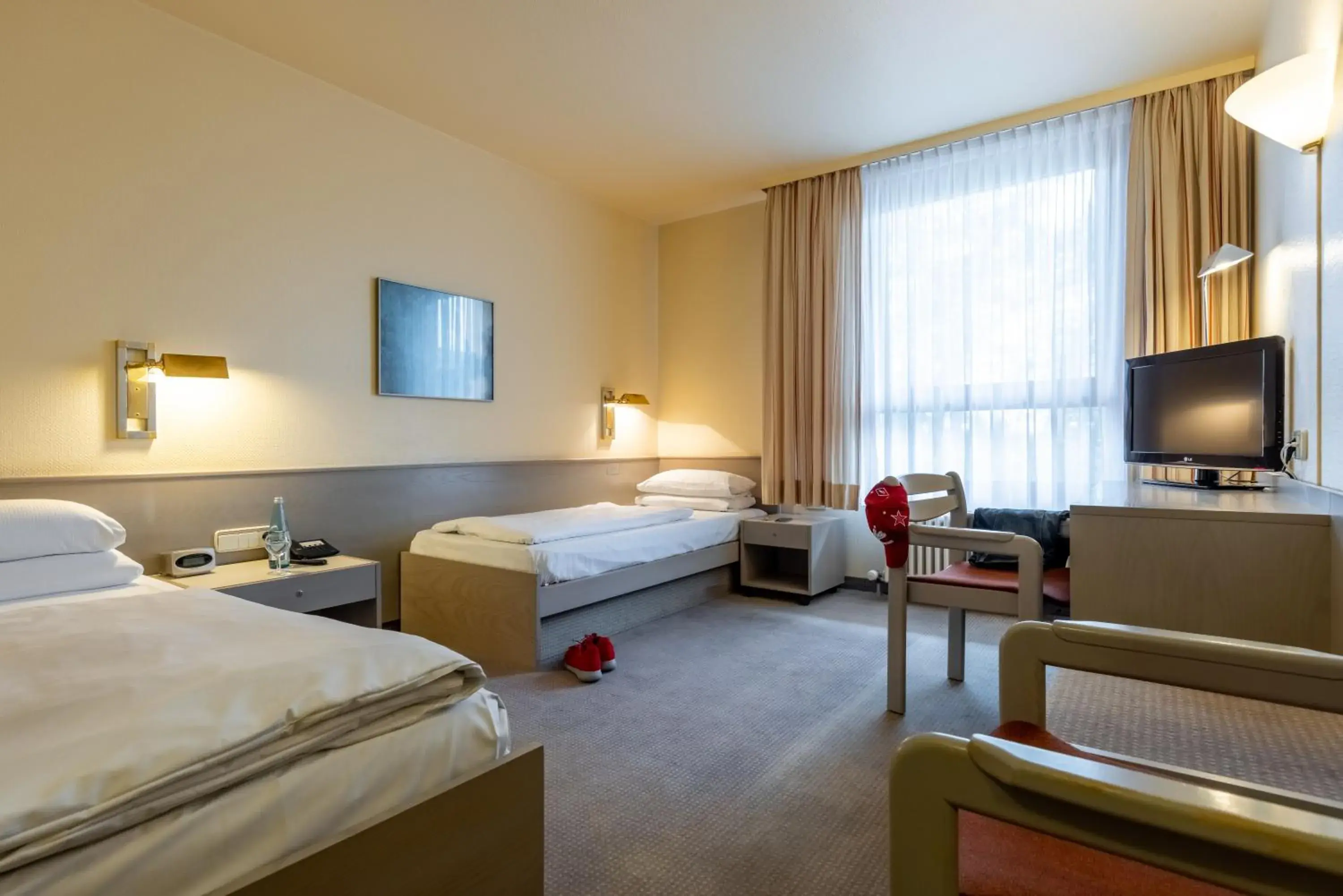 Standard Twin Room - single occupancy in Hotel Baden-Baden Standard Twin Room - single occupancy in Hotel Baden-Baden