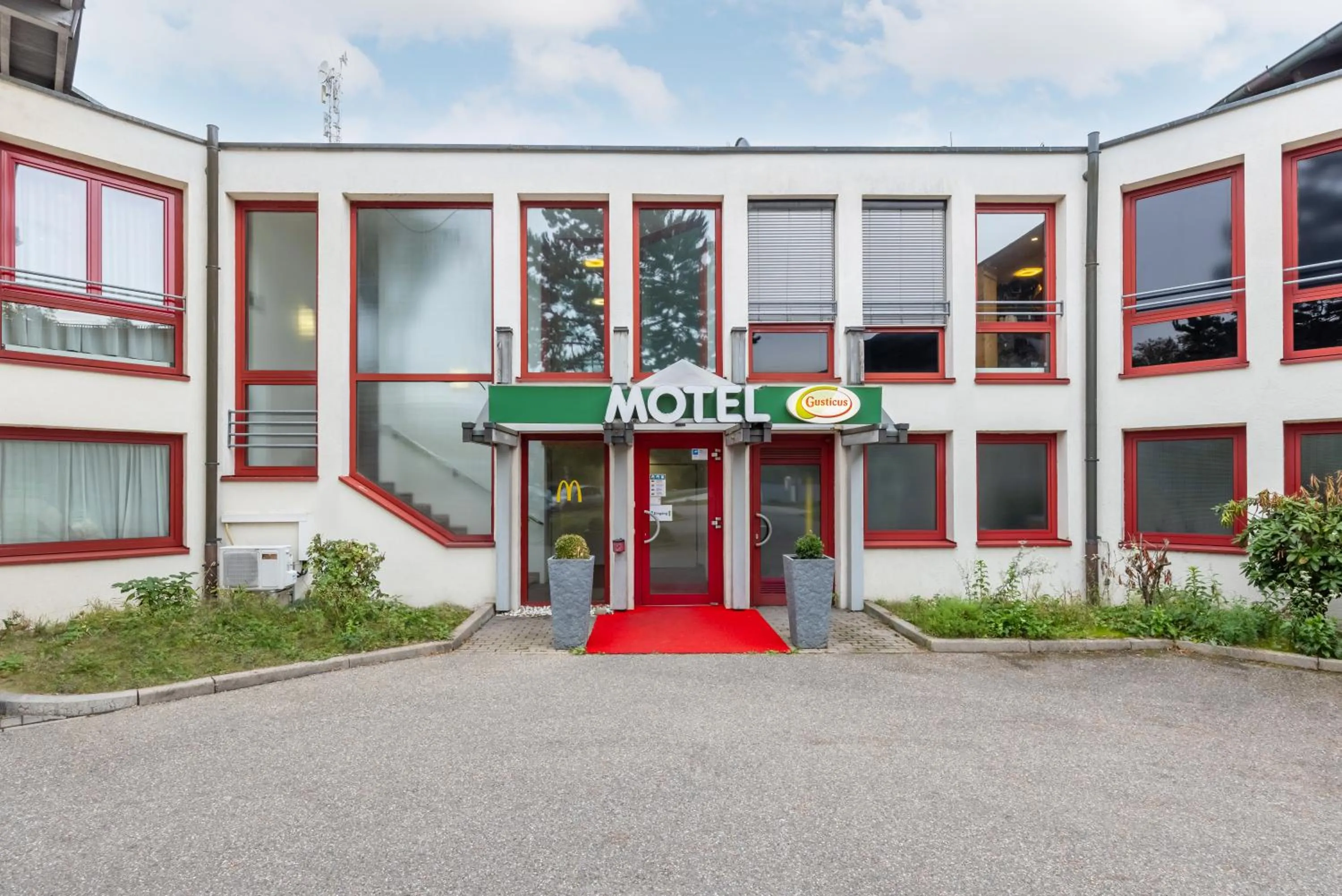 Property building in Hotel Baden-Baden