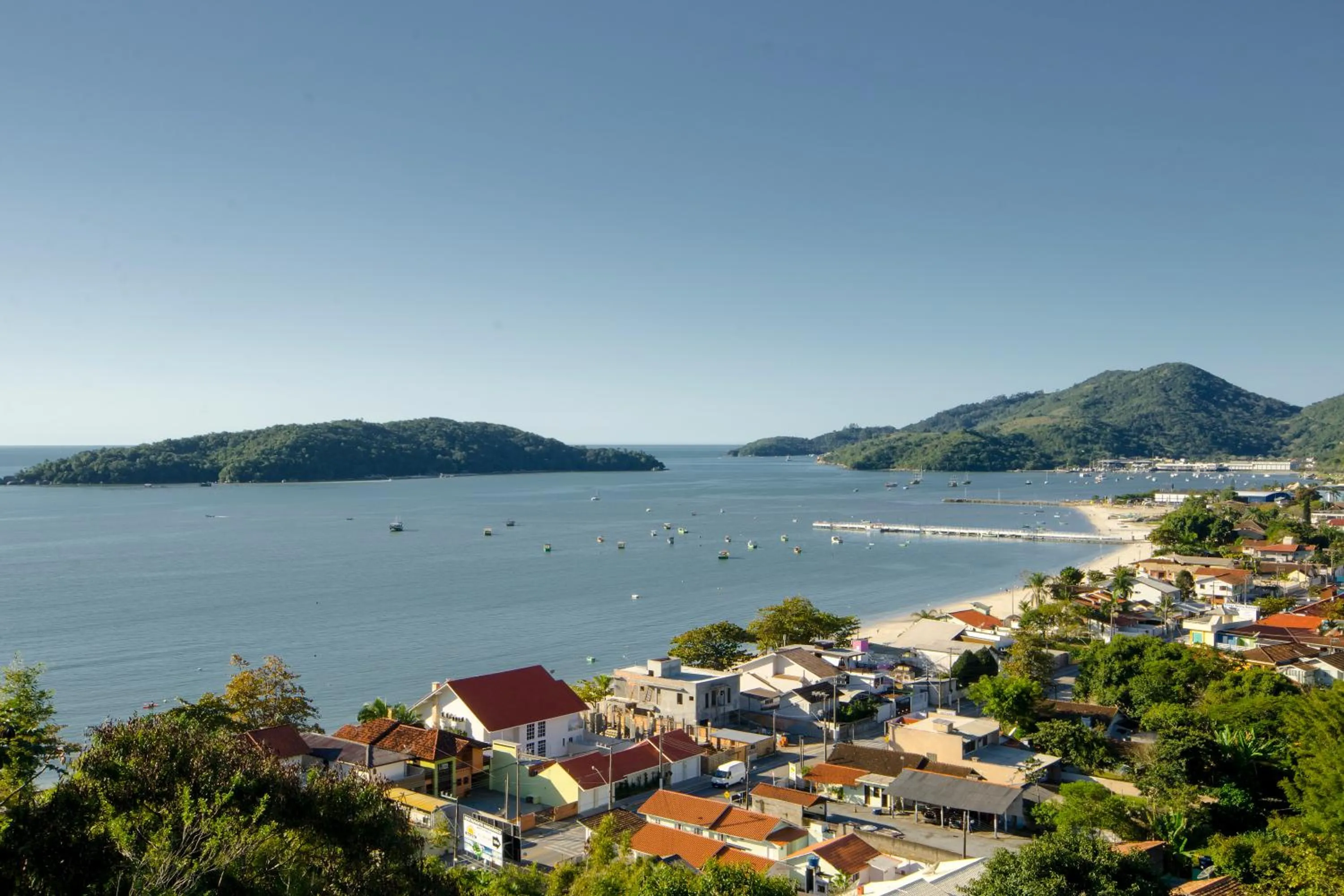 Restaurant/places to eat in Morro do Sol Hotel & Eventos