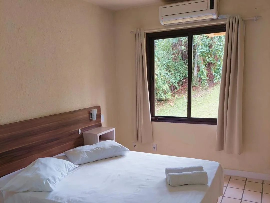 Bed in Morro do Sol Hotel & Eventos