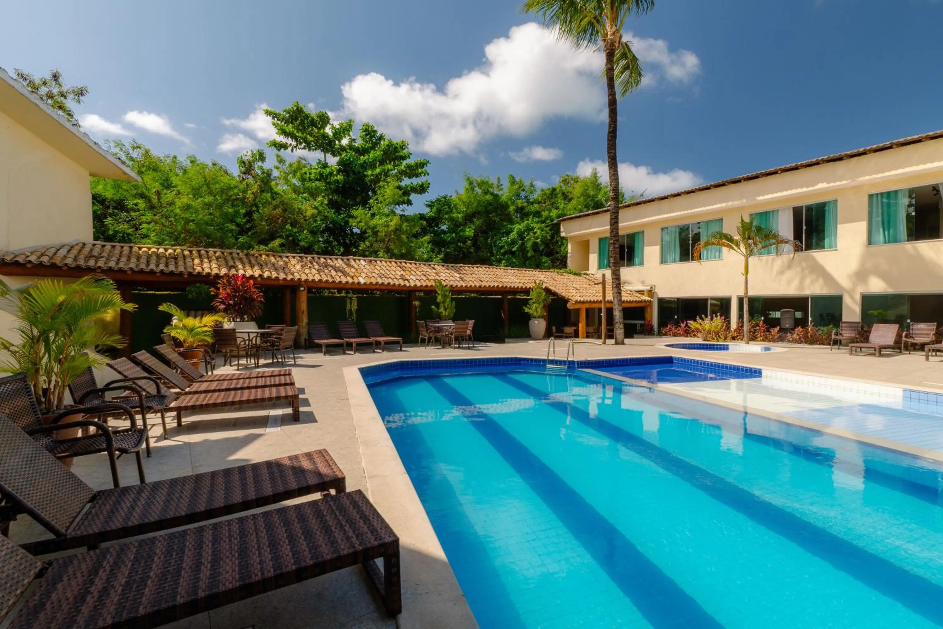 Miola Hotel