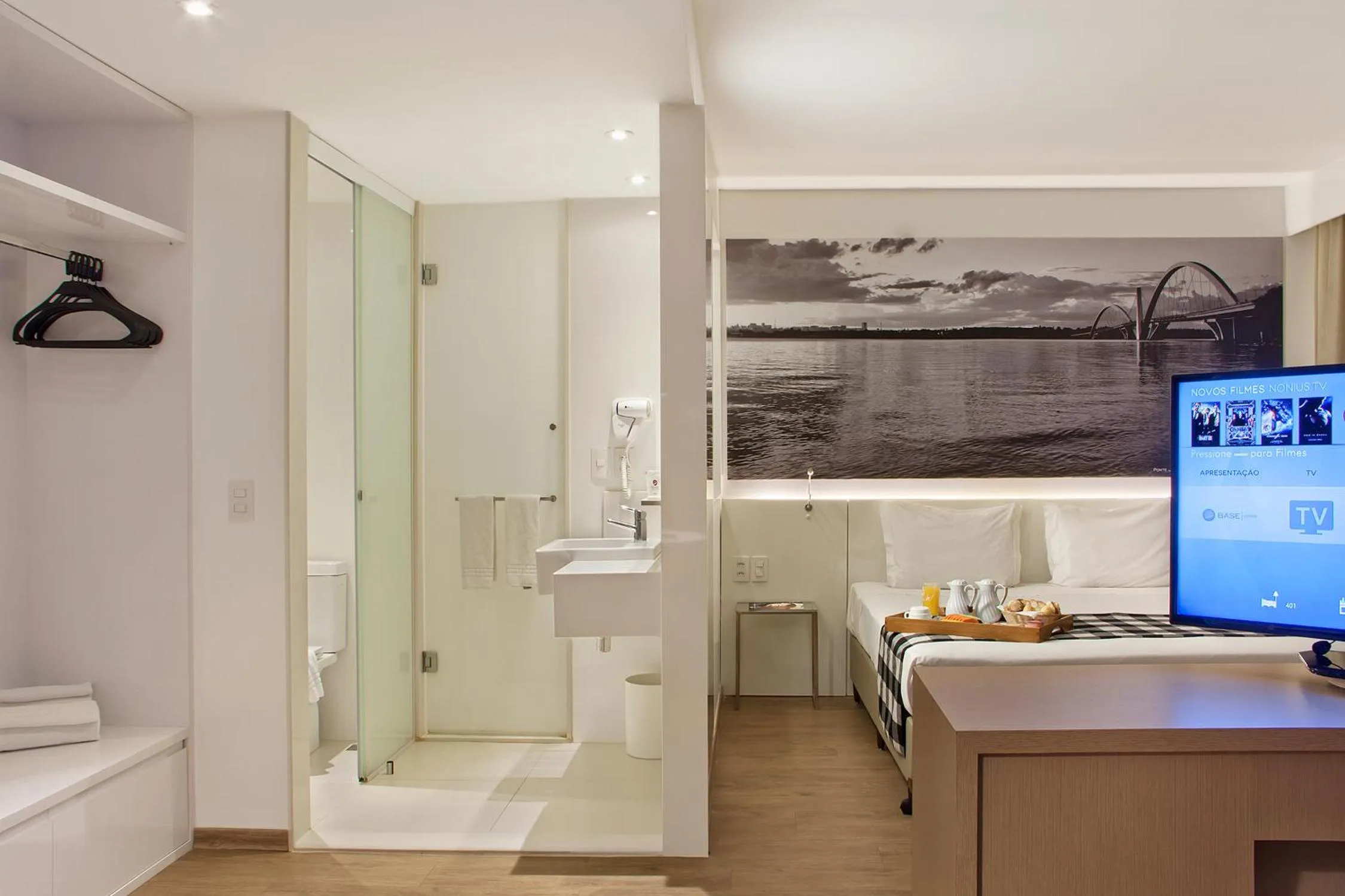 Bathroom in ibis Styles Brasilia Aeroporto