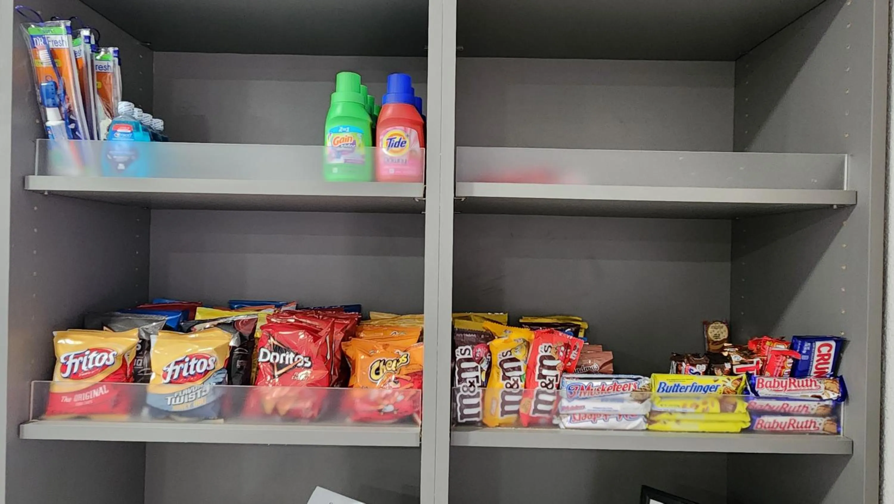 Food and drinks in Scottish Inn & Suites