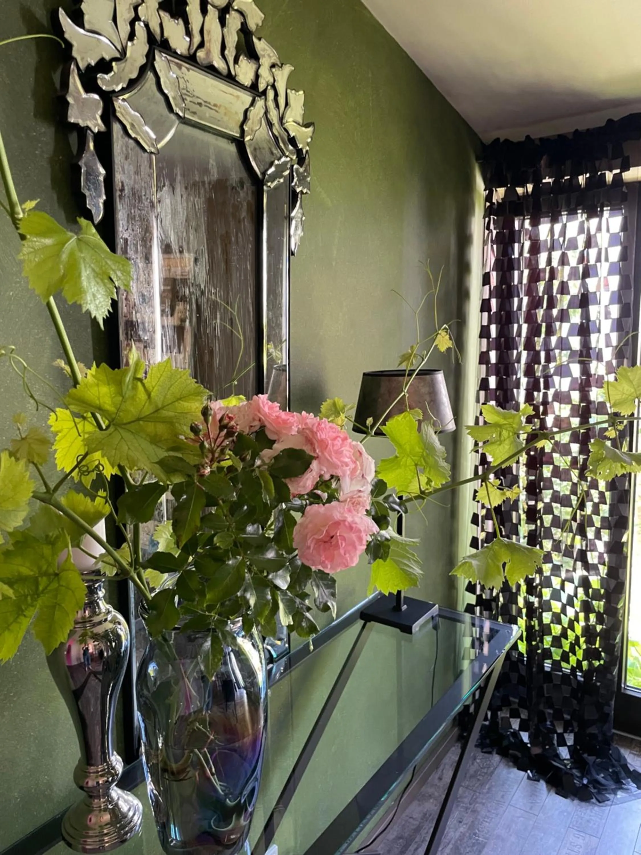 Decorative detail in Jugendstil-Hof