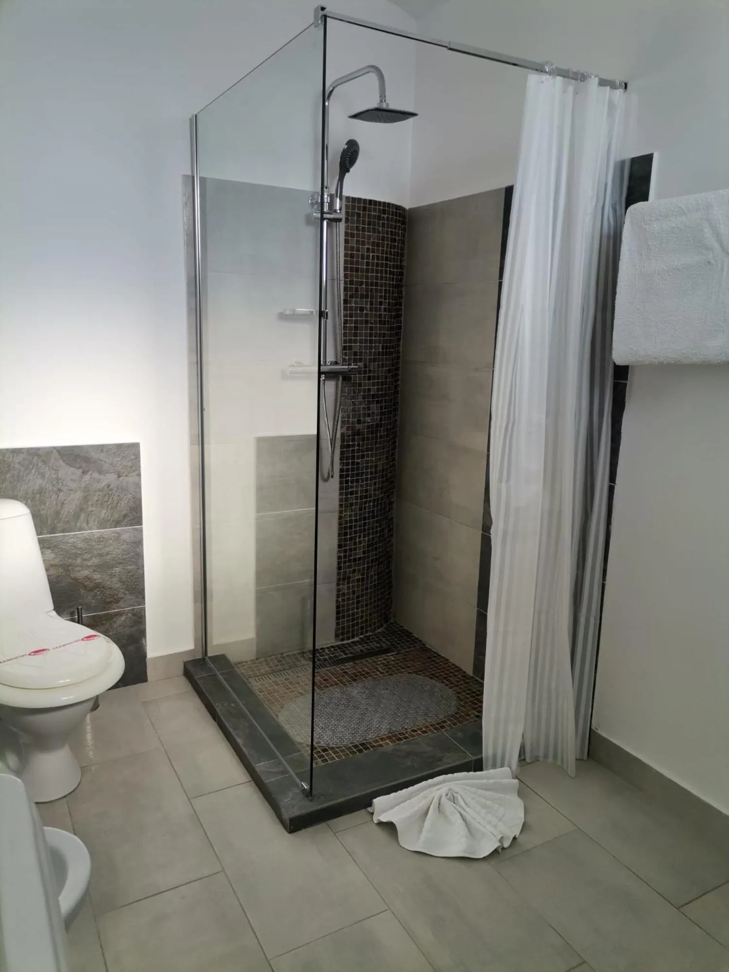 Bathroom in Motel Davios