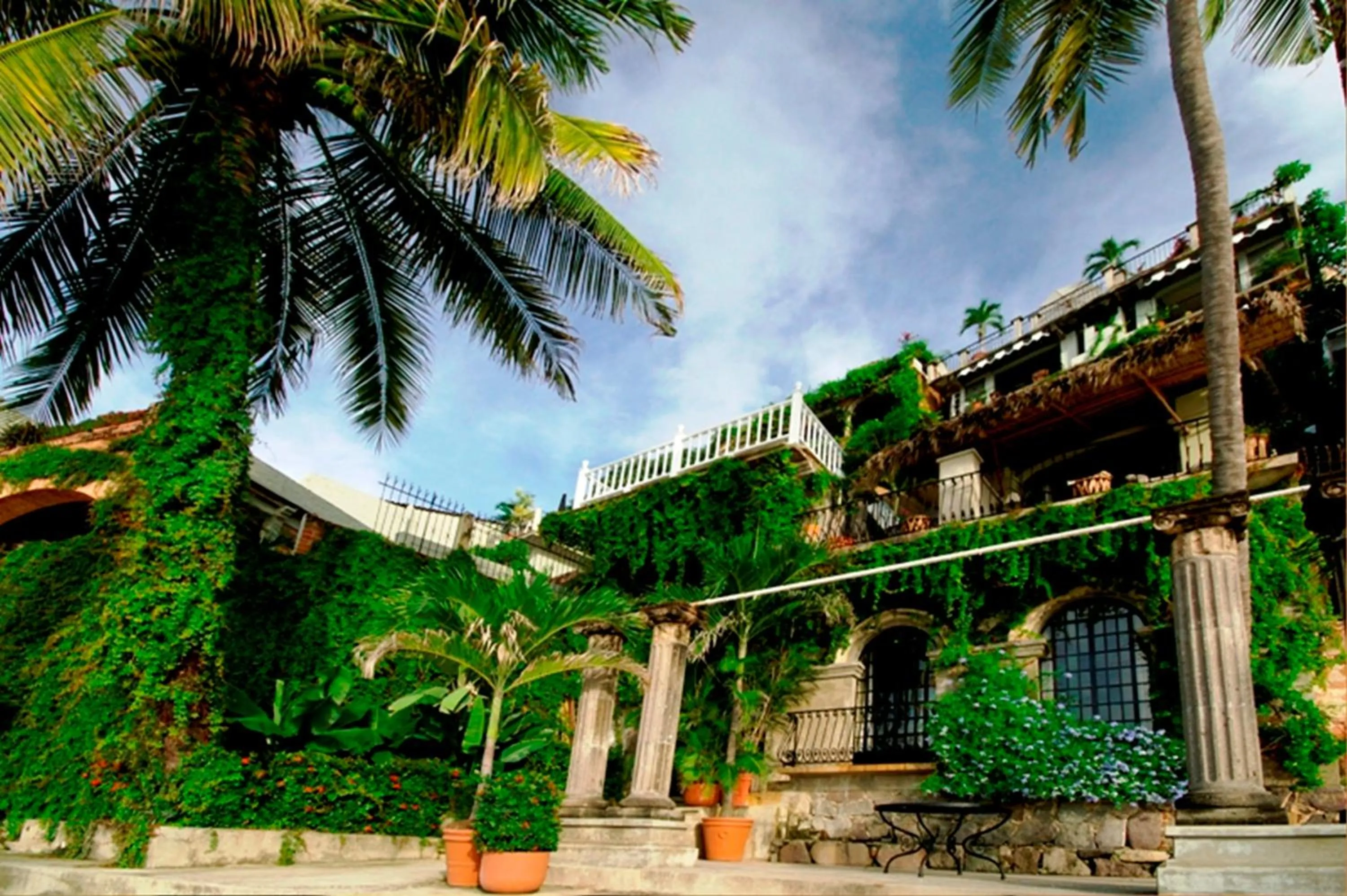 Property building in Quinta Maria Cortez Beach Hotel