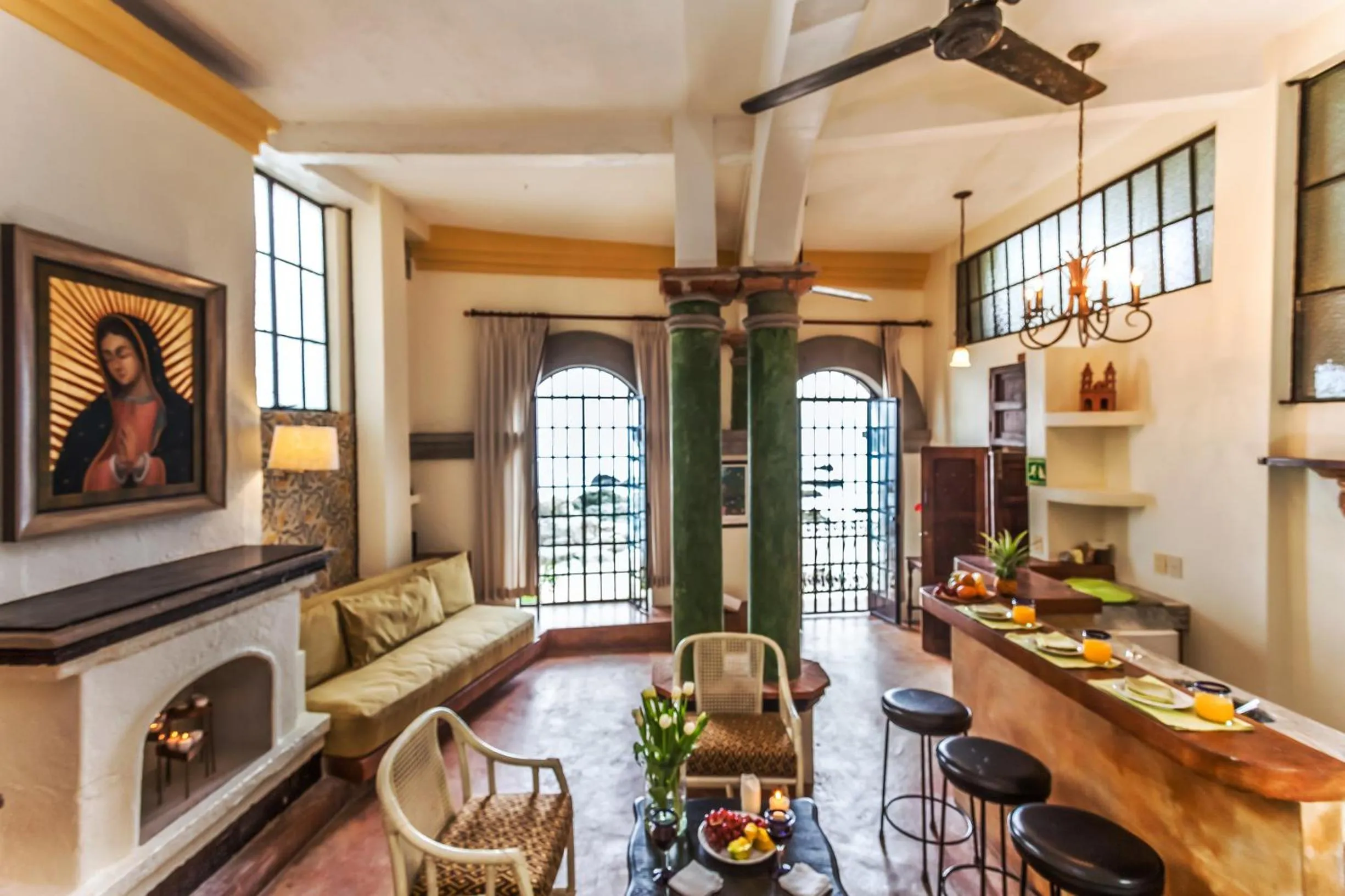 Living room in Quinta Maria Cortez Beach Hotel