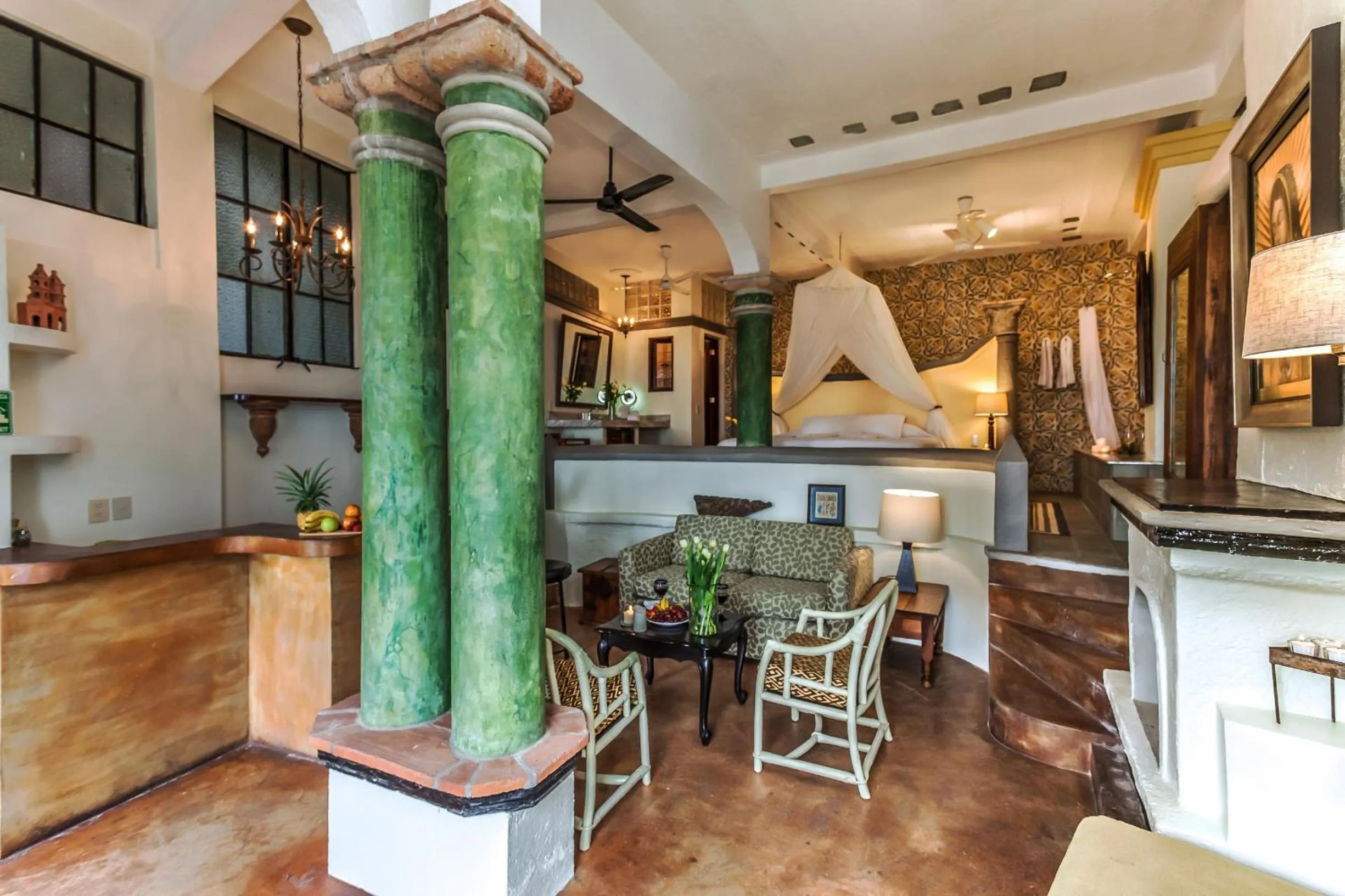 Living room in Quinta Maria Cortez Beach Hotel