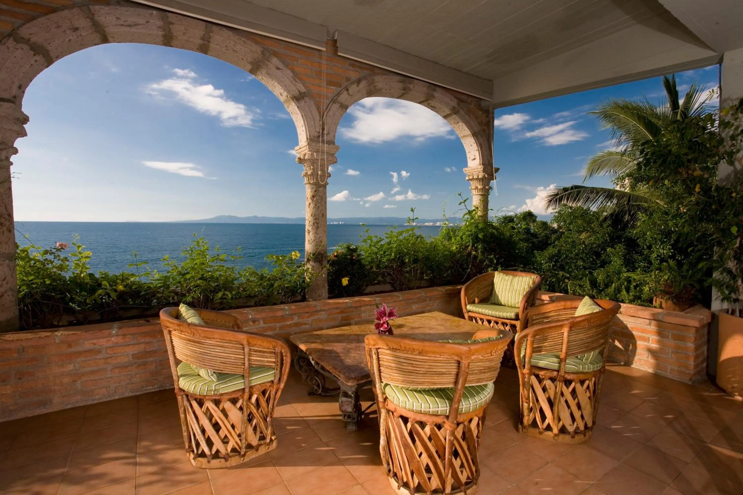 Day in Quinta Maria Cortez Beach Hotel