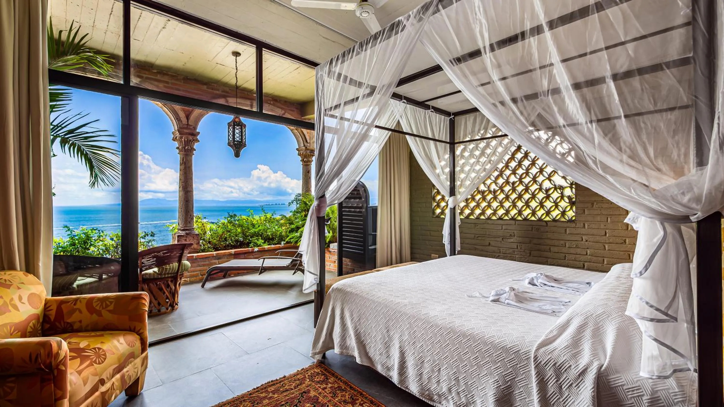 Sea view, Bed in Quinta Maria Cortez Beach Hotel