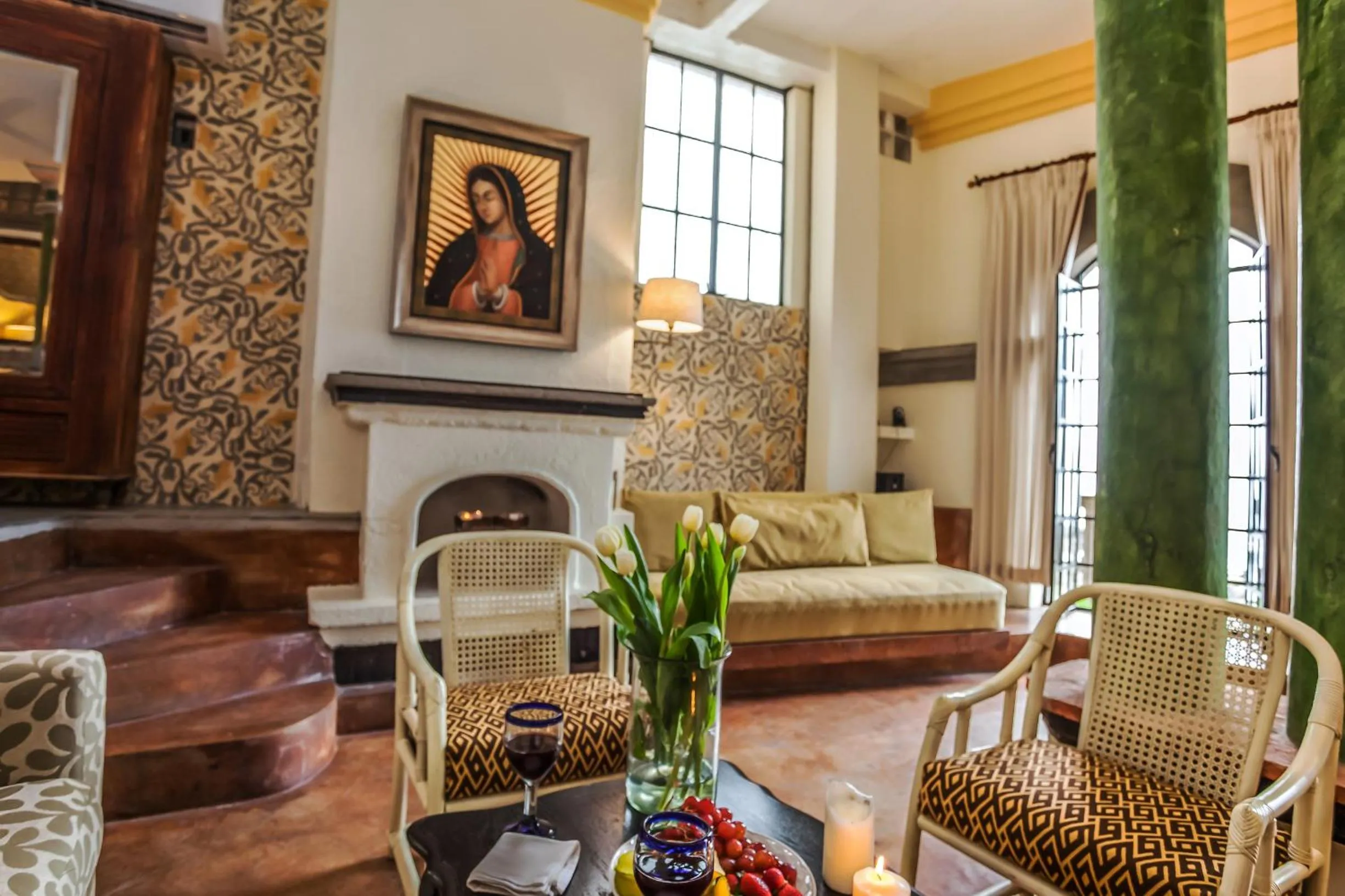 Seating area in Quinta Maria Cortez Beach Hotel