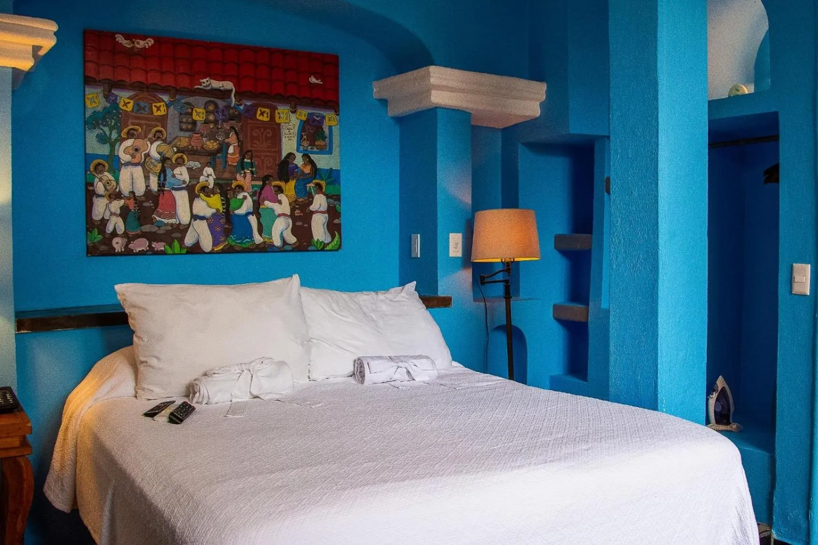 Bed in Quinta Maria Cortez Beach Hotel