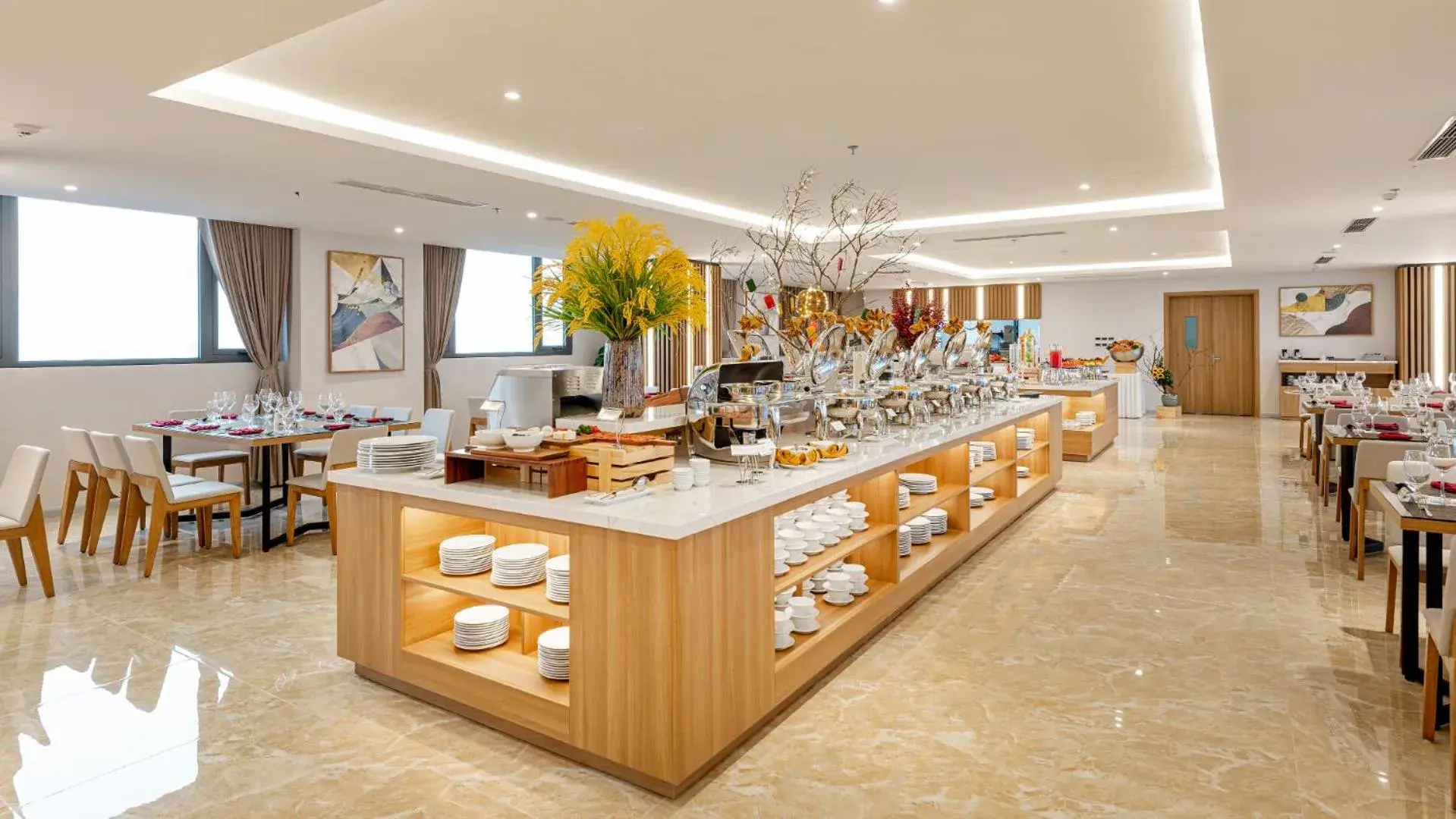 Restaurant/places to eat in Selegend Hotel Thái Bình Restaurant/places to eat in Selegend Hotel Thái Bình