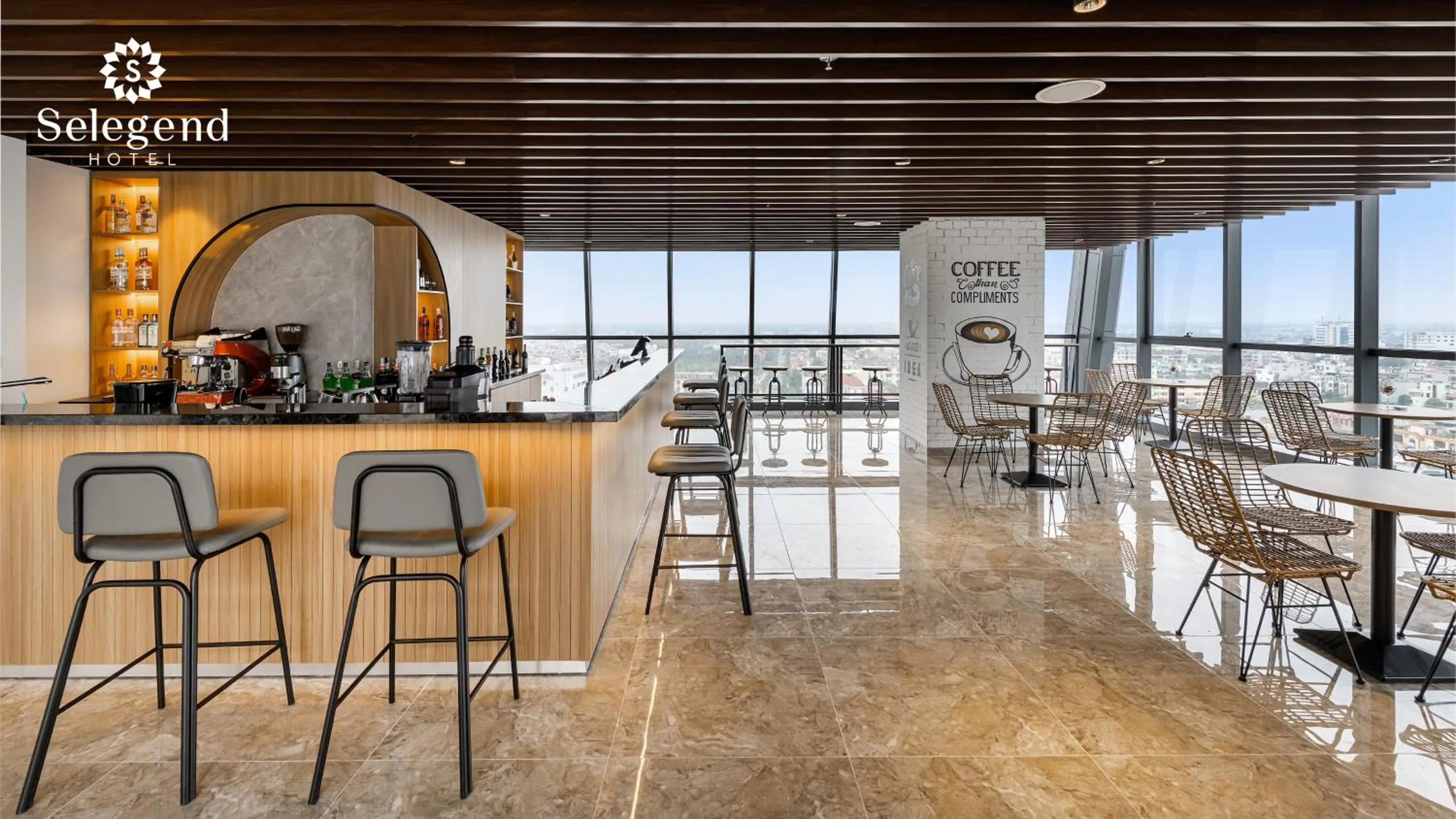 Lounge or bar in Selegend Hotel Thái Bình