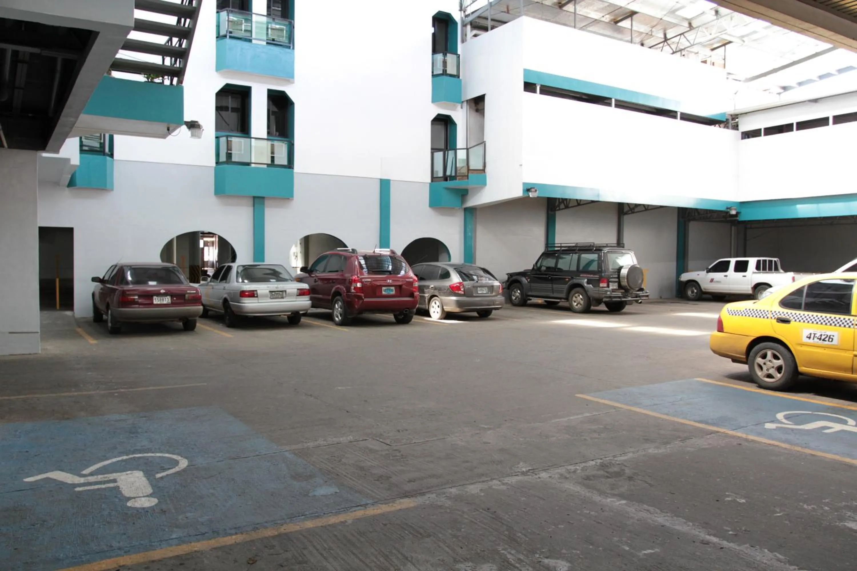 Facade/entrance in Hotel Alcala