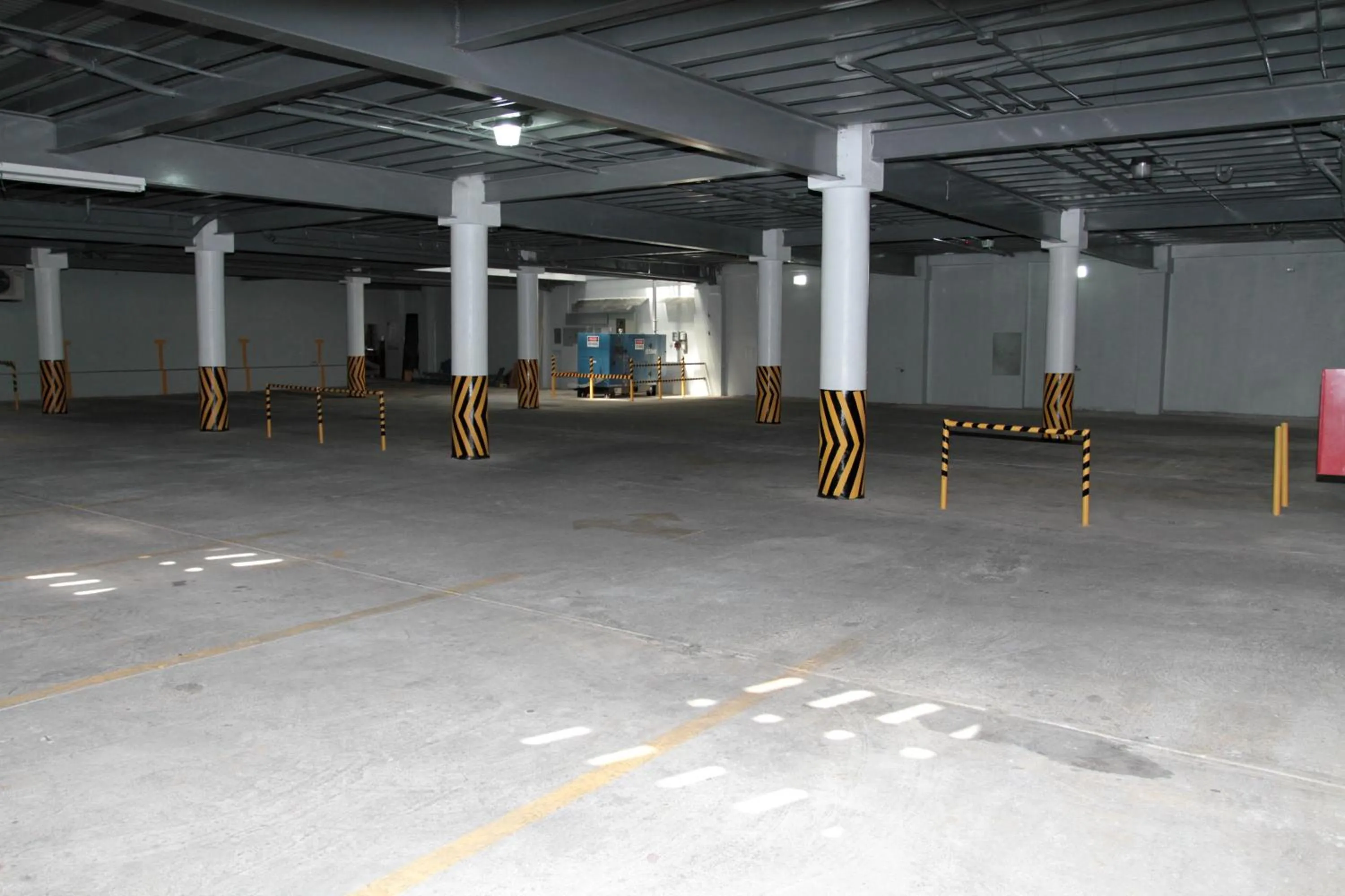 Facade/entrance in Hotel Alcala