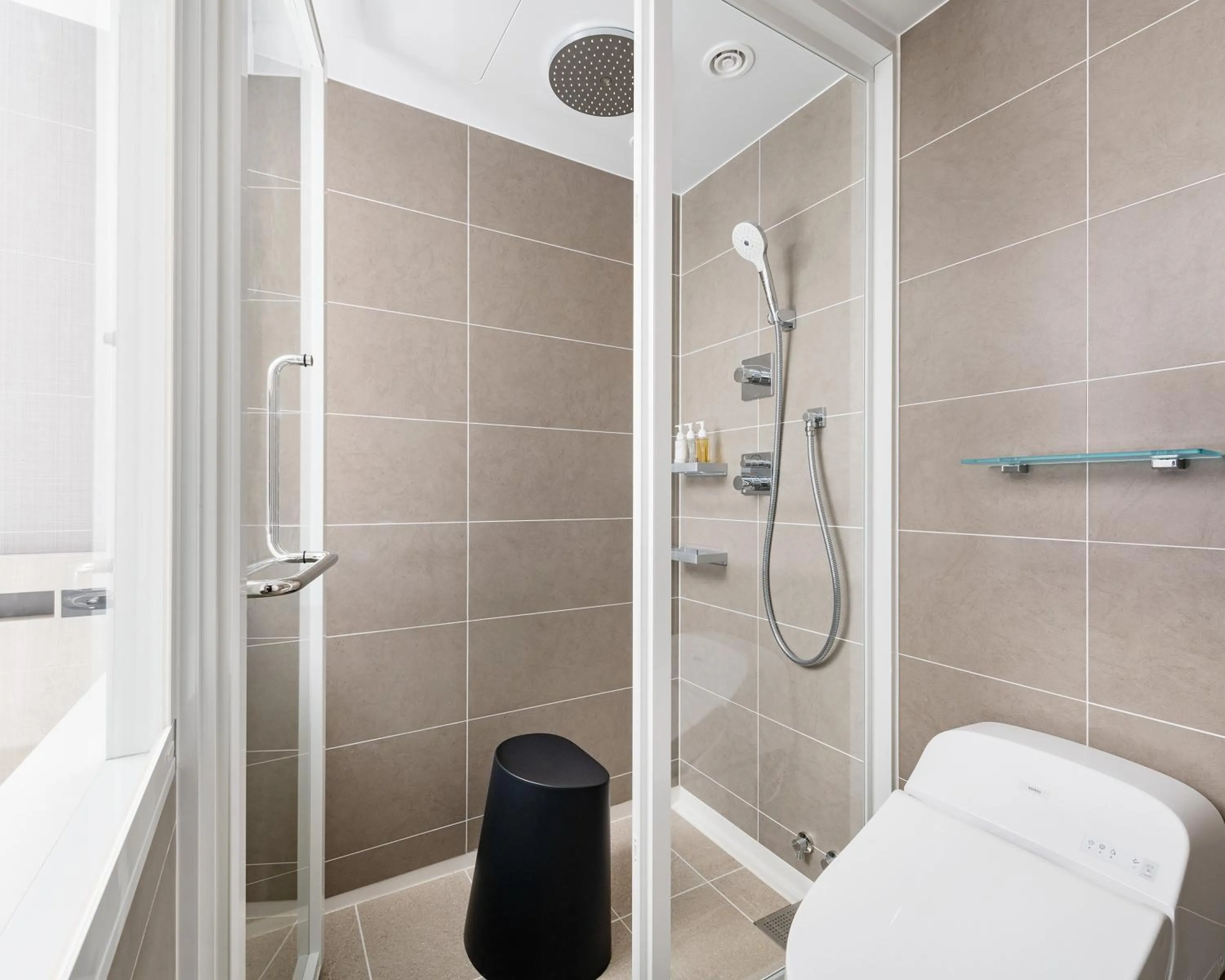 Shower in remm plus Kobe Sannomiya