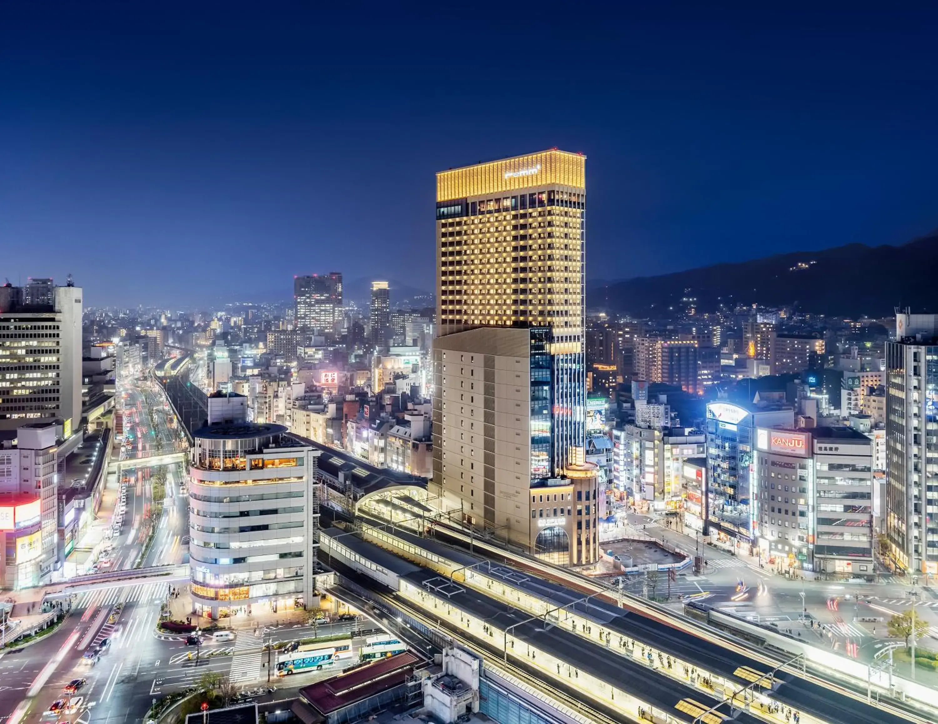 Property building in remm plus Kobe Sannomiya Property building in remm plus Kobe Sannomiya