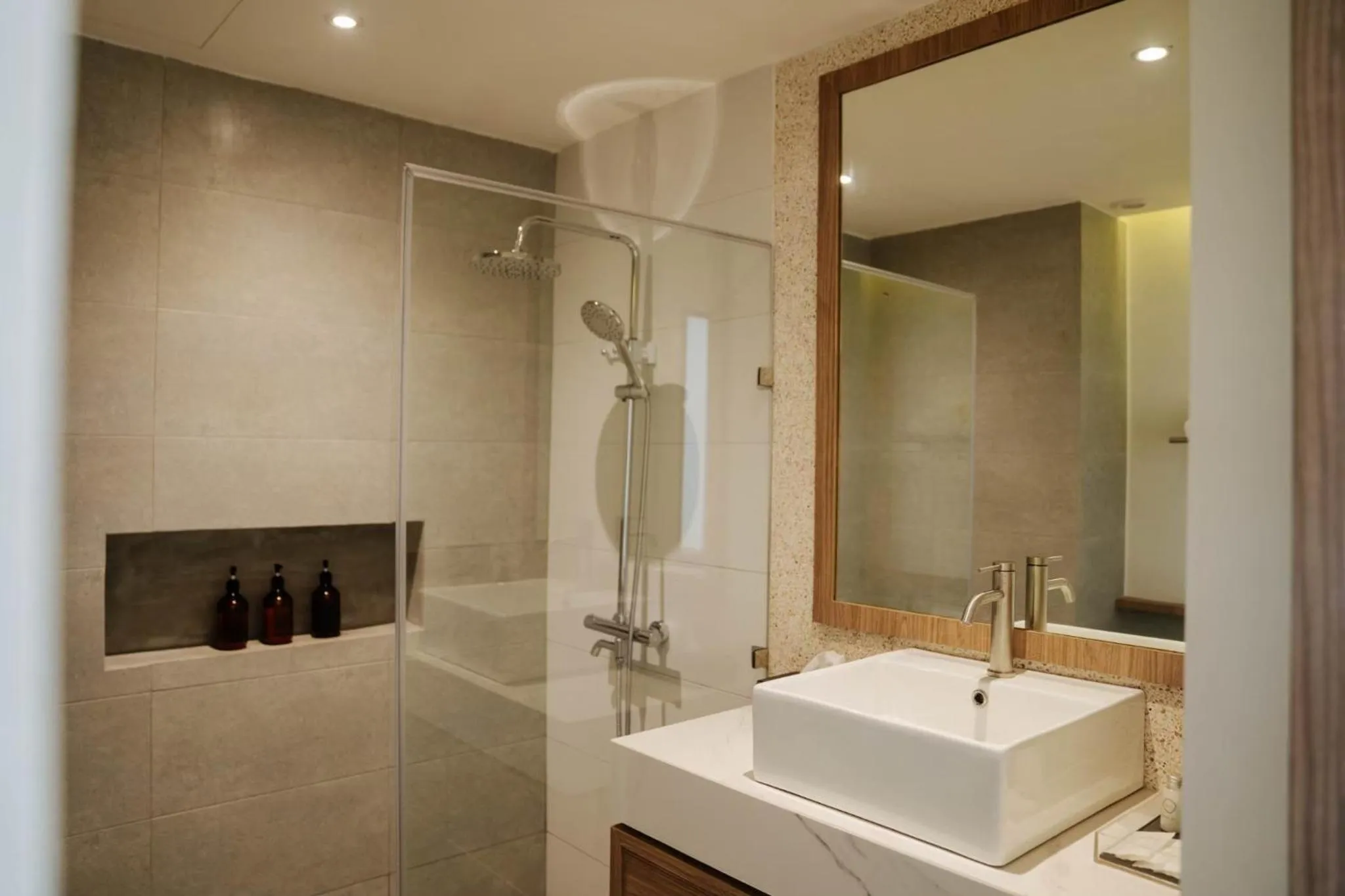 Bathroom in Shanti-Retreat Hotel