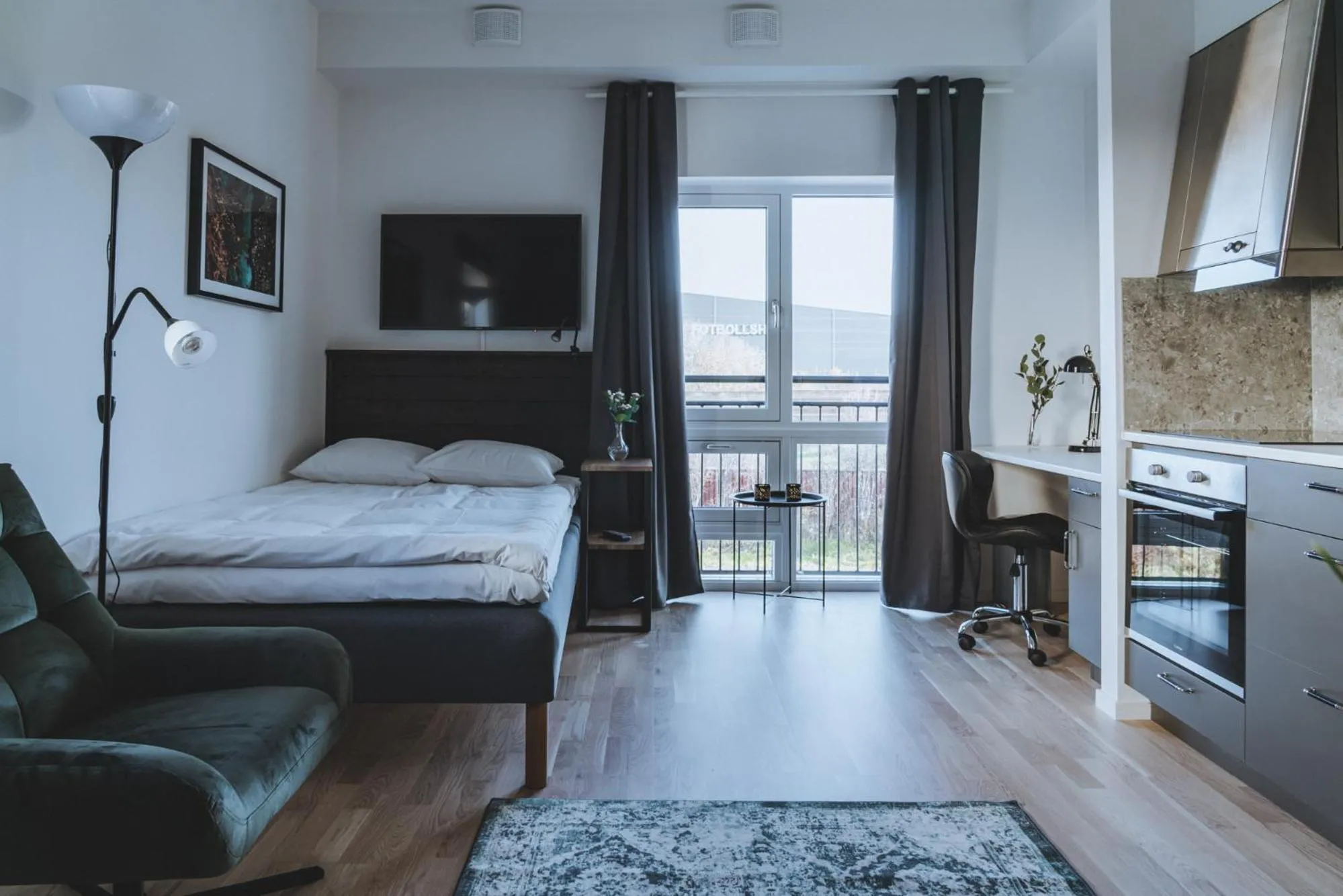 Photo of the whole room, Bed in Magnolia House Norrviken