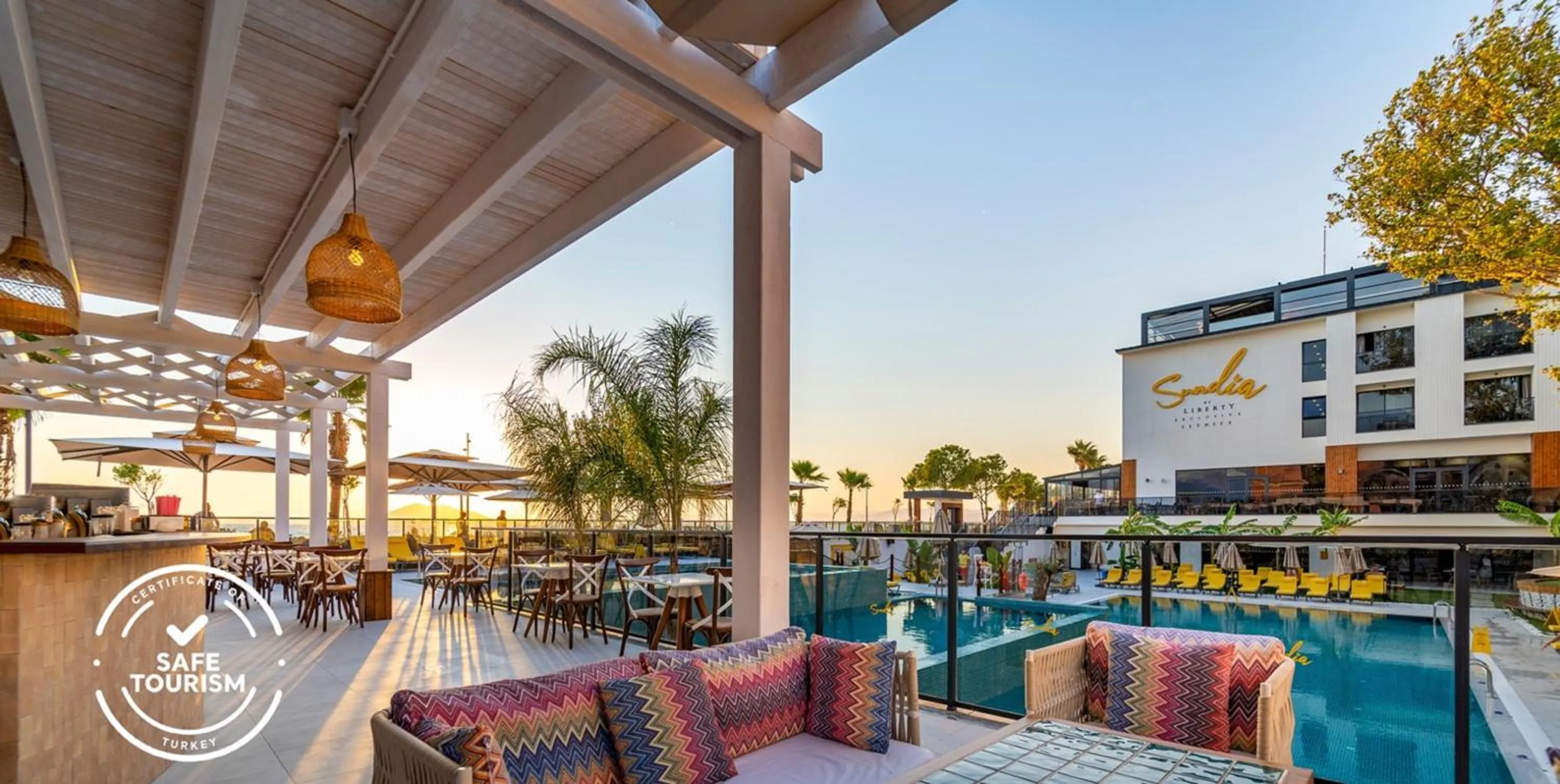 Seating area in Sundia Exclusive By Liberty Fethiye Adults Only