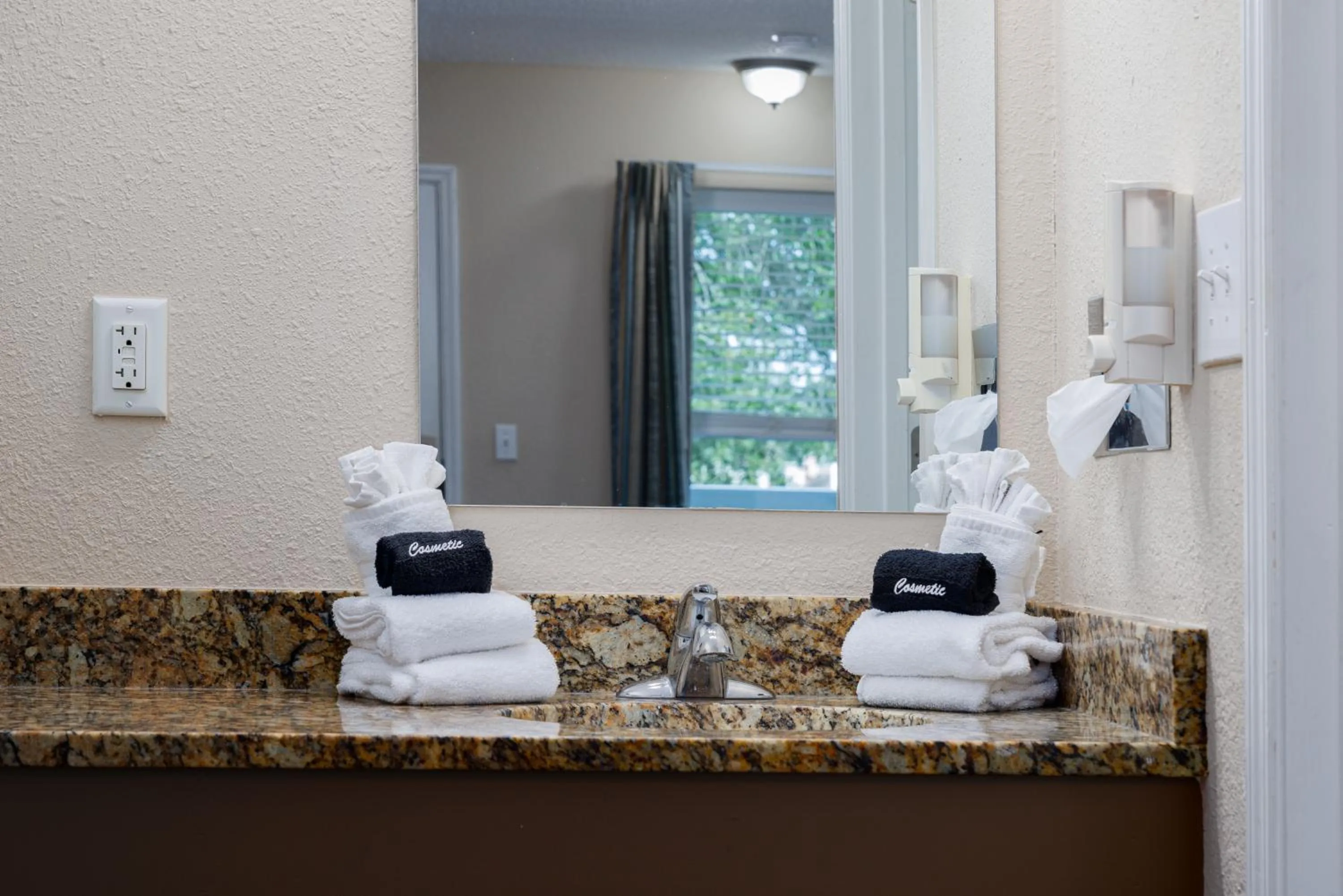 Bathroom in Southern Oaks Inn - Saint Augustine