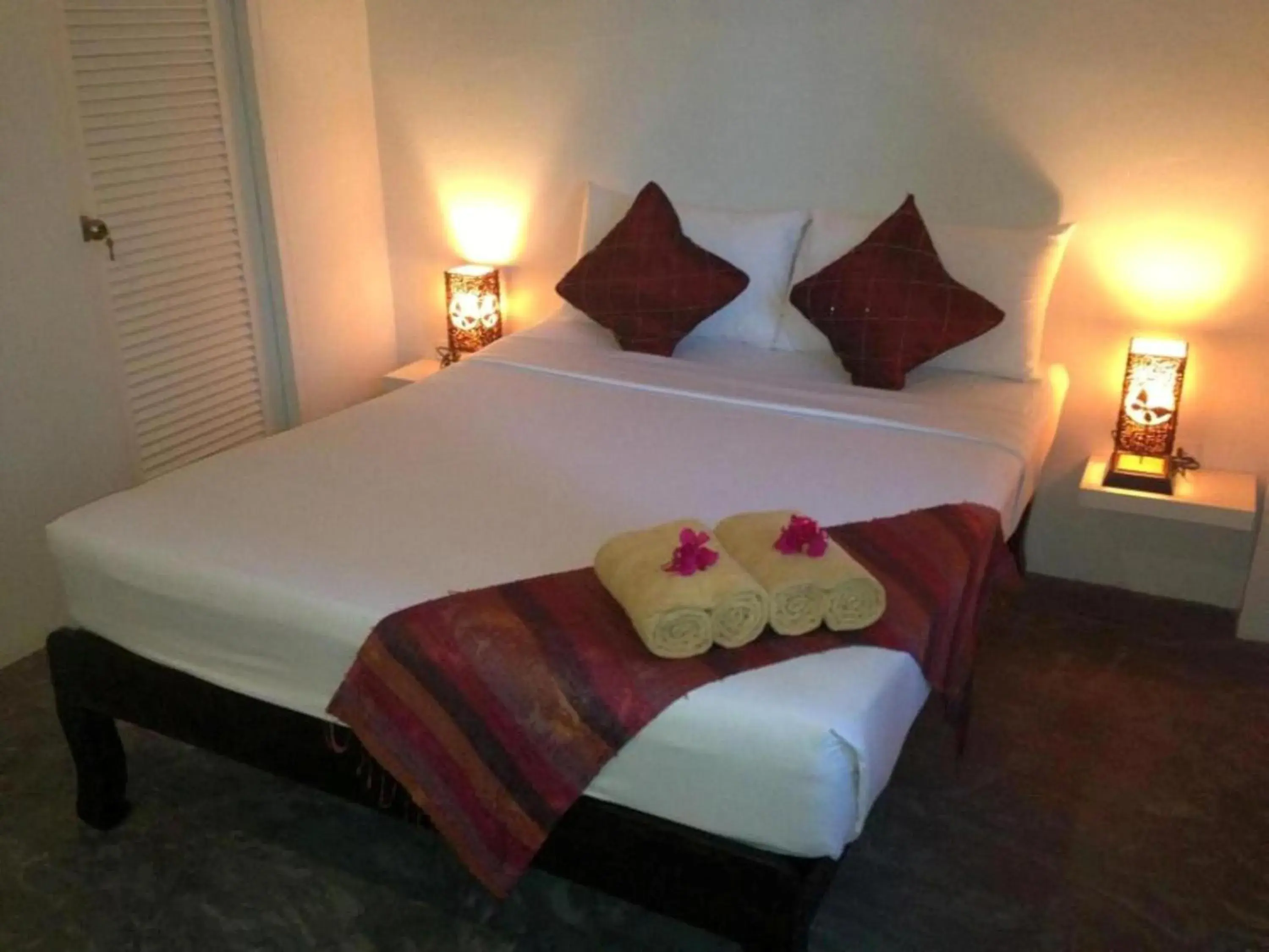 Bed in Bamboo Resort Bed in Bamboo Resort