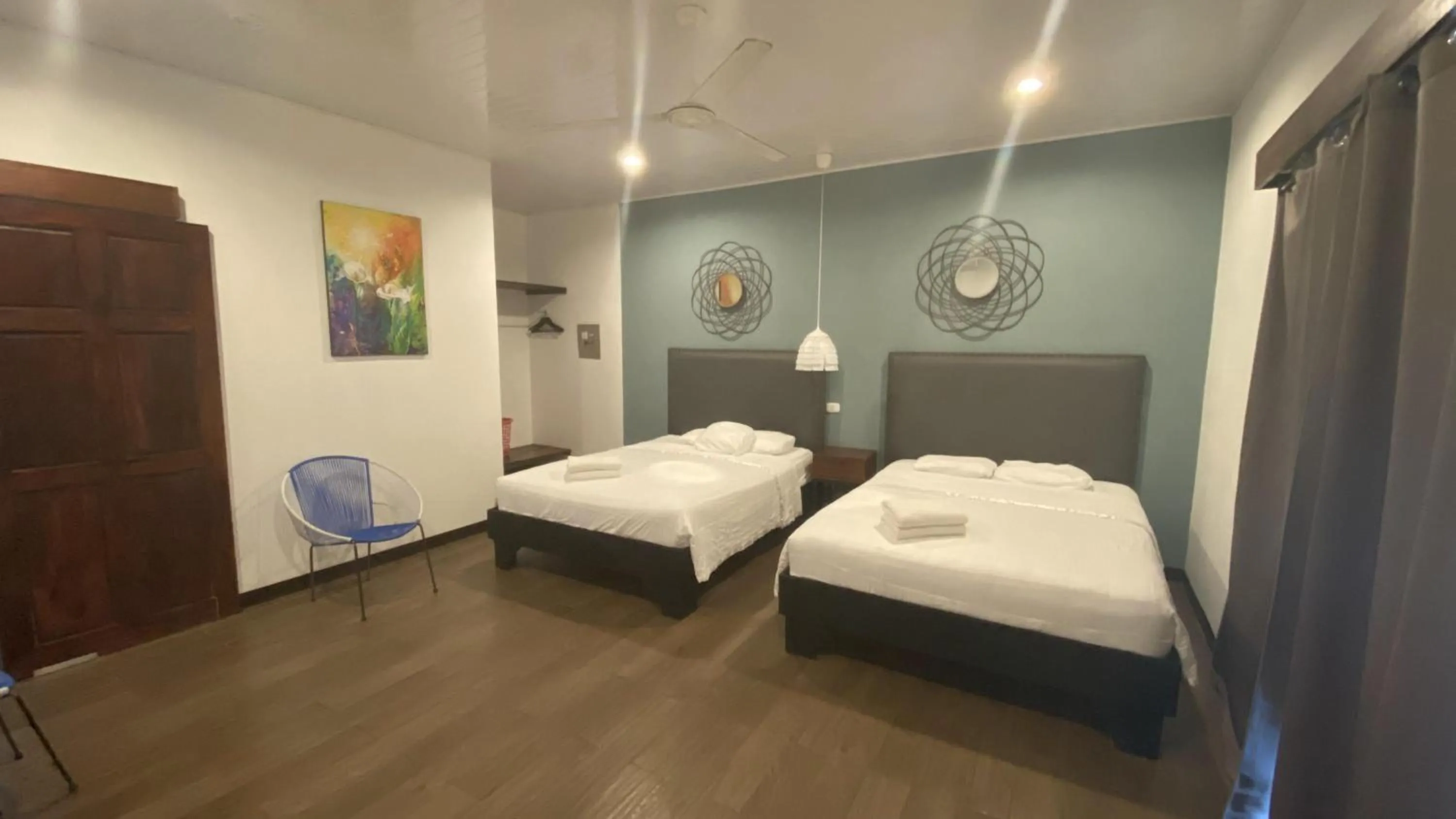 Photo of the whole room, Bed in La Posada Jungle Hotel