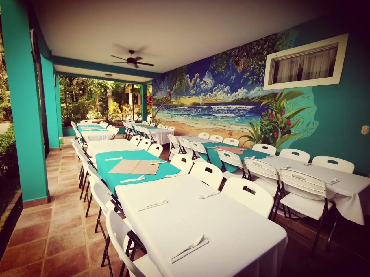 Restaurant/places to eat in La Posada Jungle Hotel