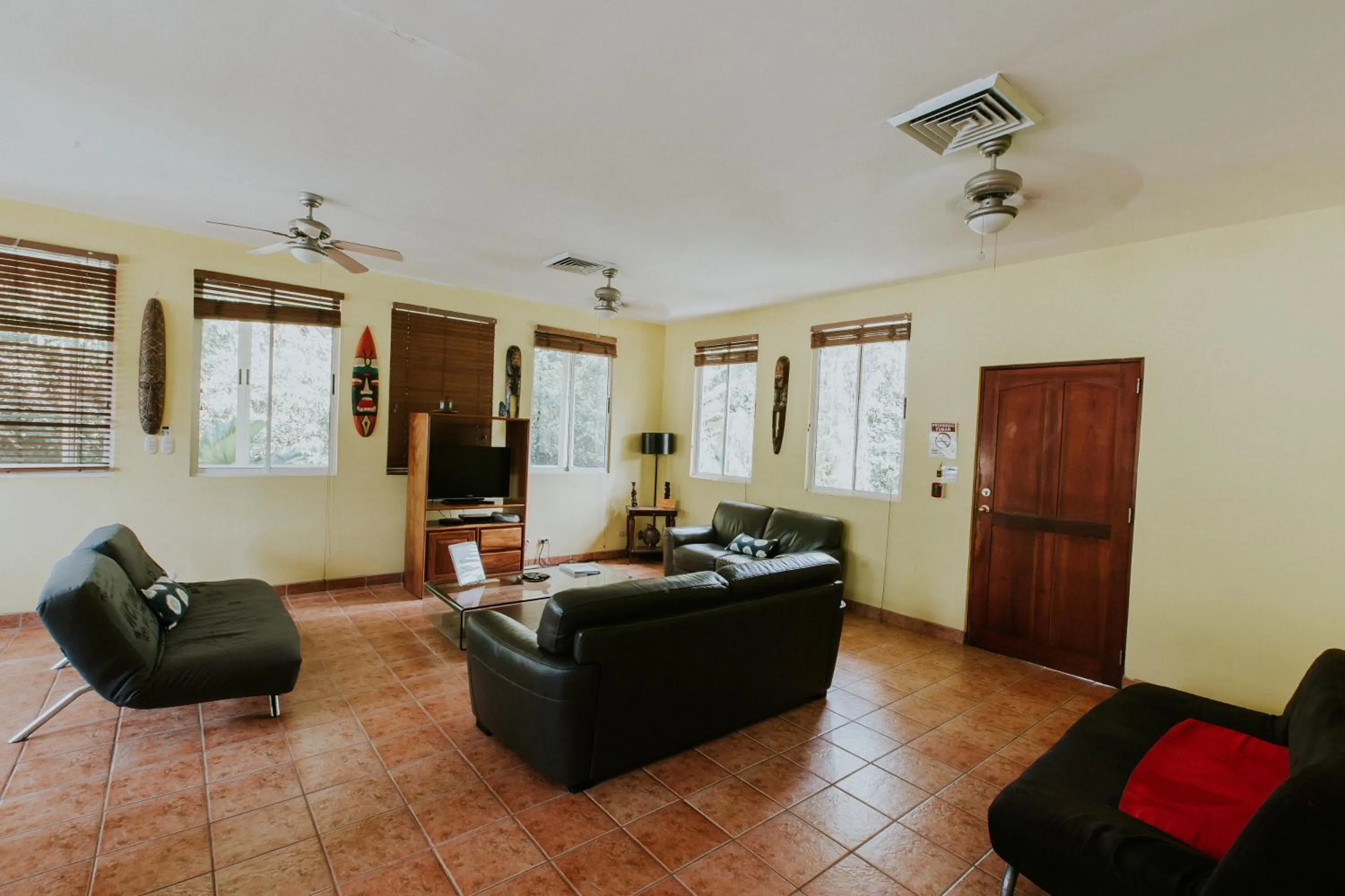 Living room in La Posada Jungle Hotel