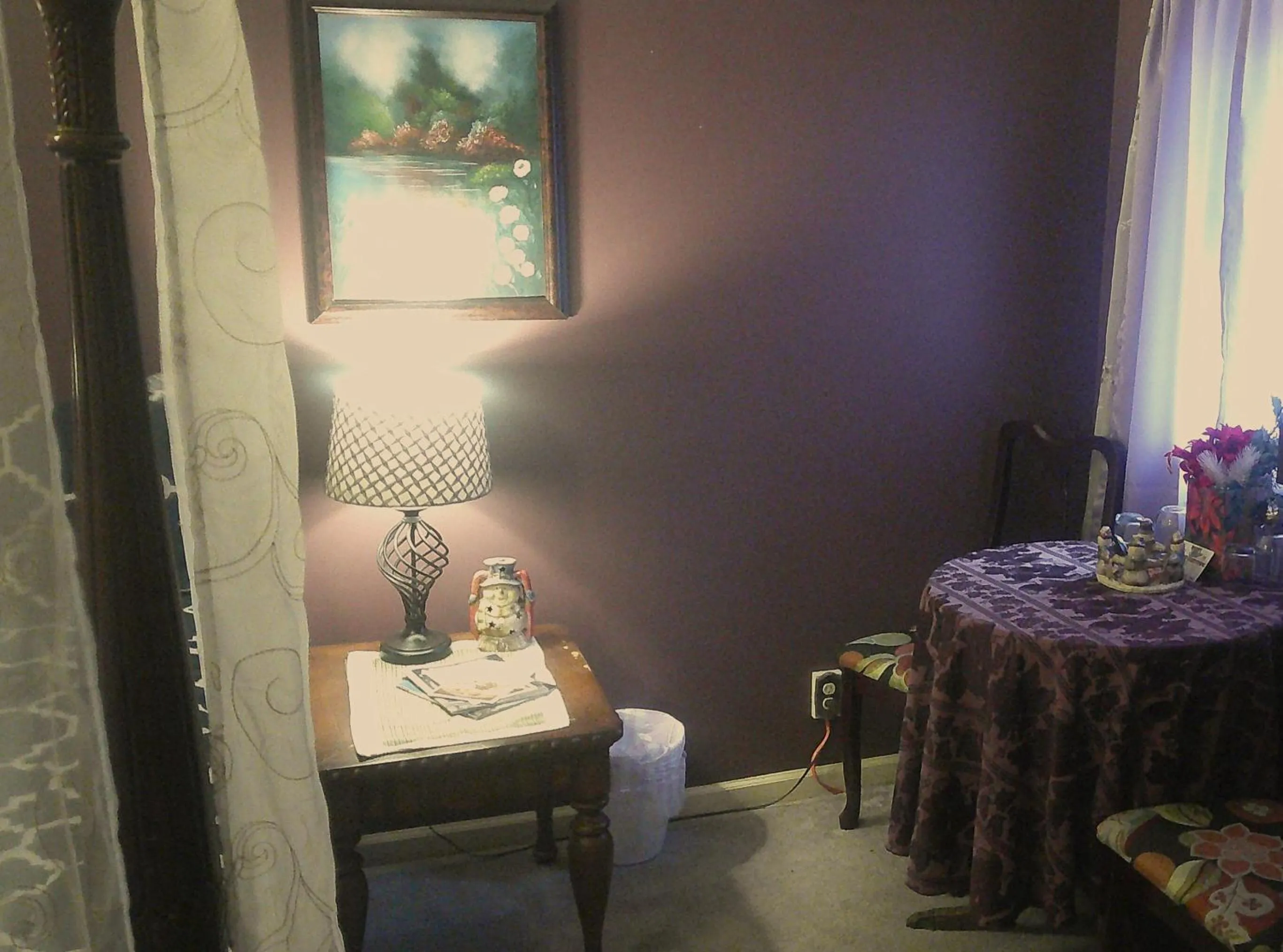 Bedroom in Lil Black Bear Inn