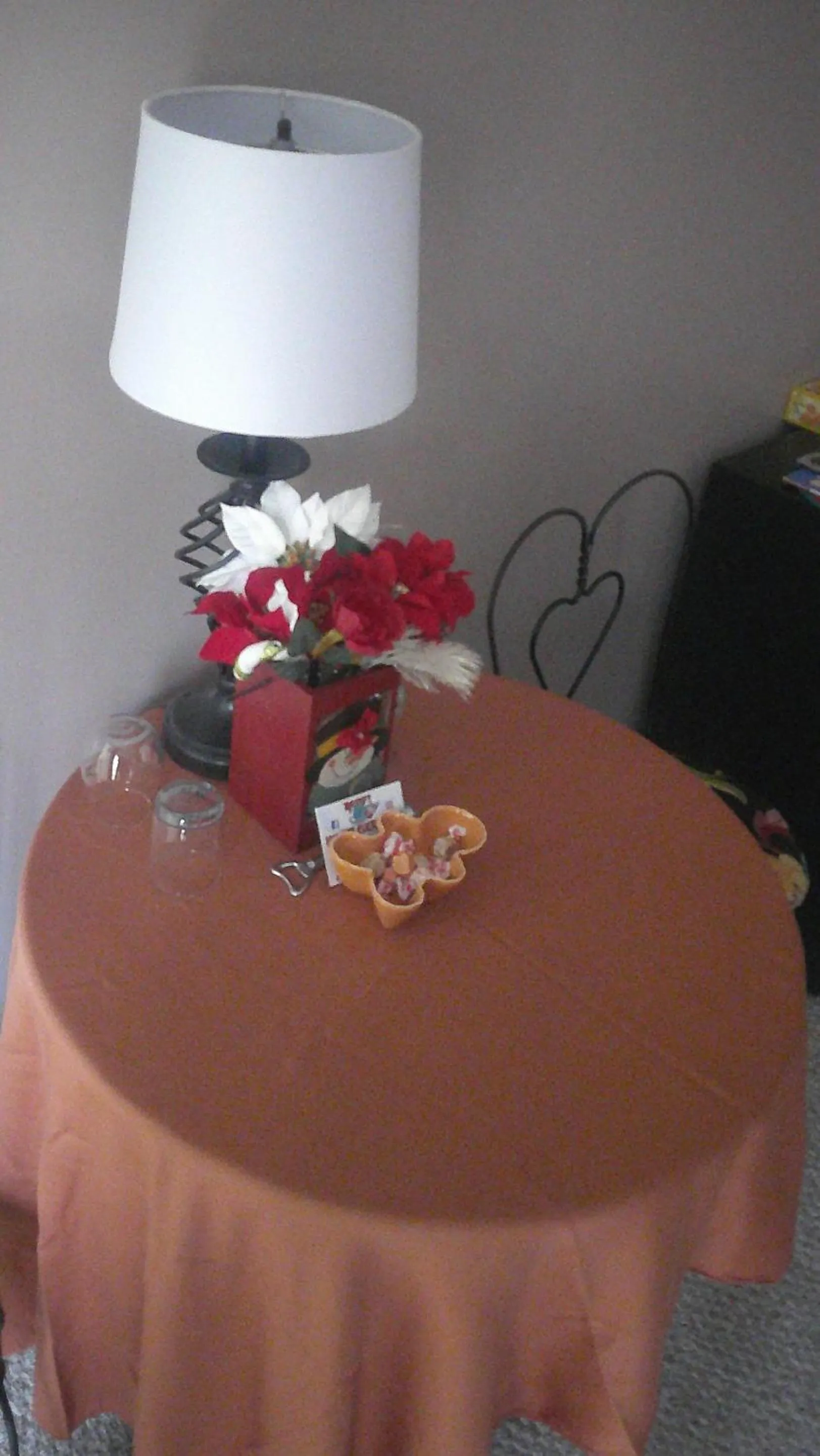 Bedroom in Lil Black Bear Inn