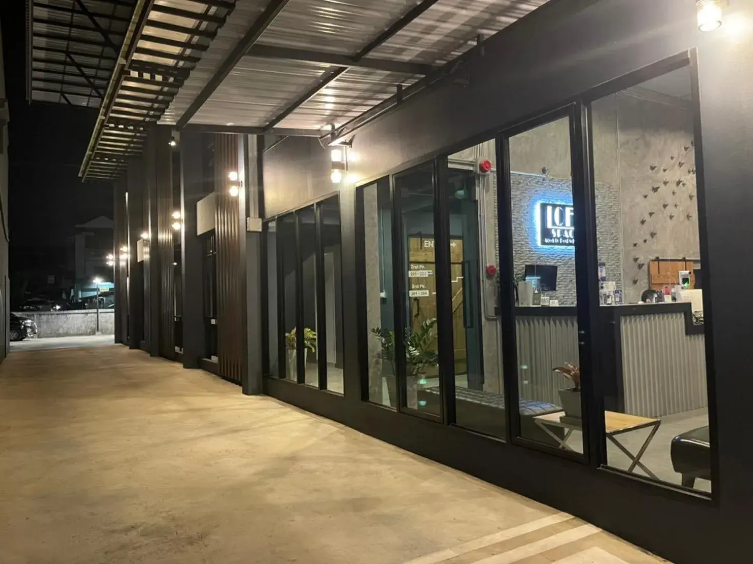 Property building in Loft Space Hotel Property building in Loft Space Hotel