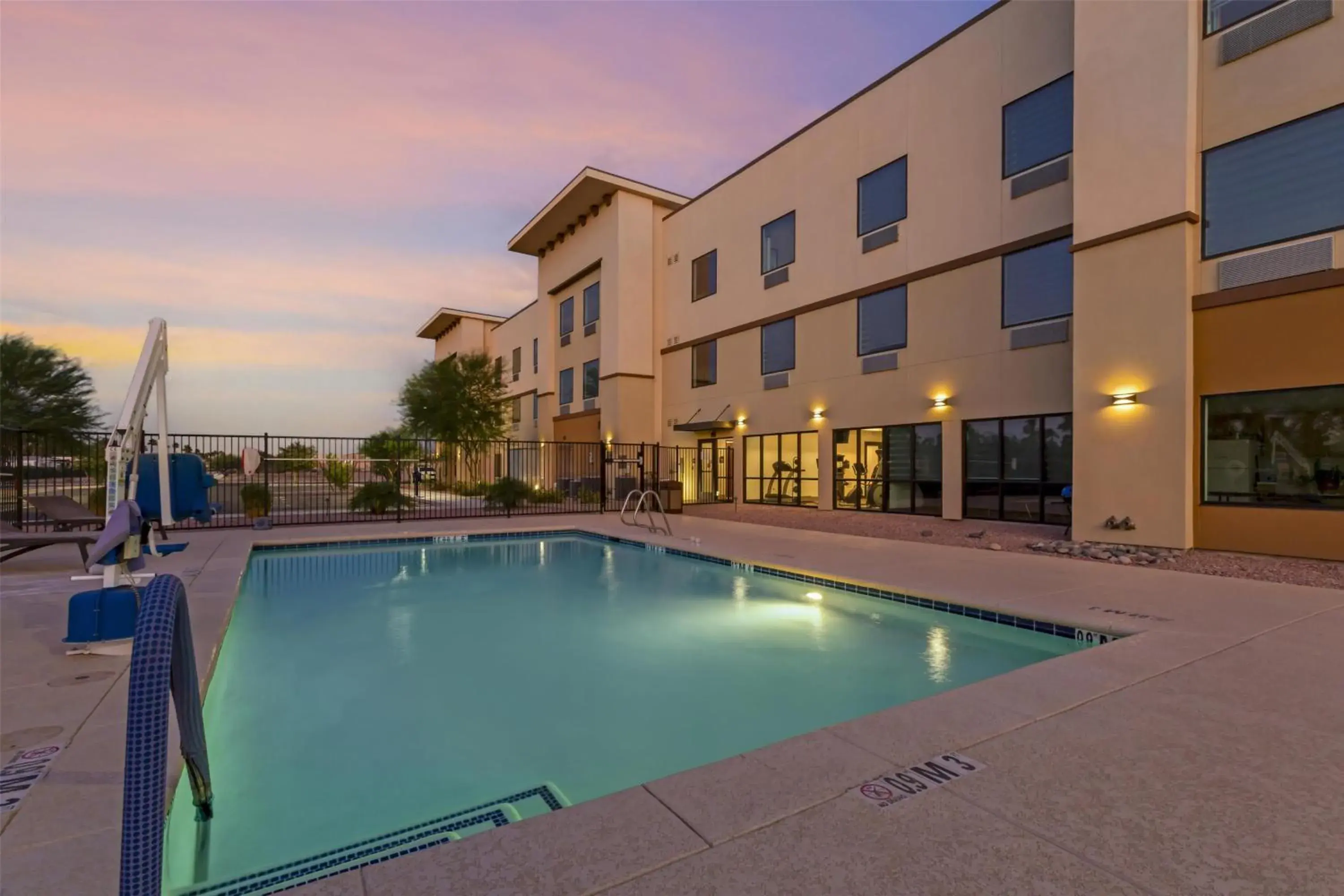 Pool view in Best Western Plus Casa Grande Inn & Suites Pool view in Best Western Plus Casa Grande Inn & Suites